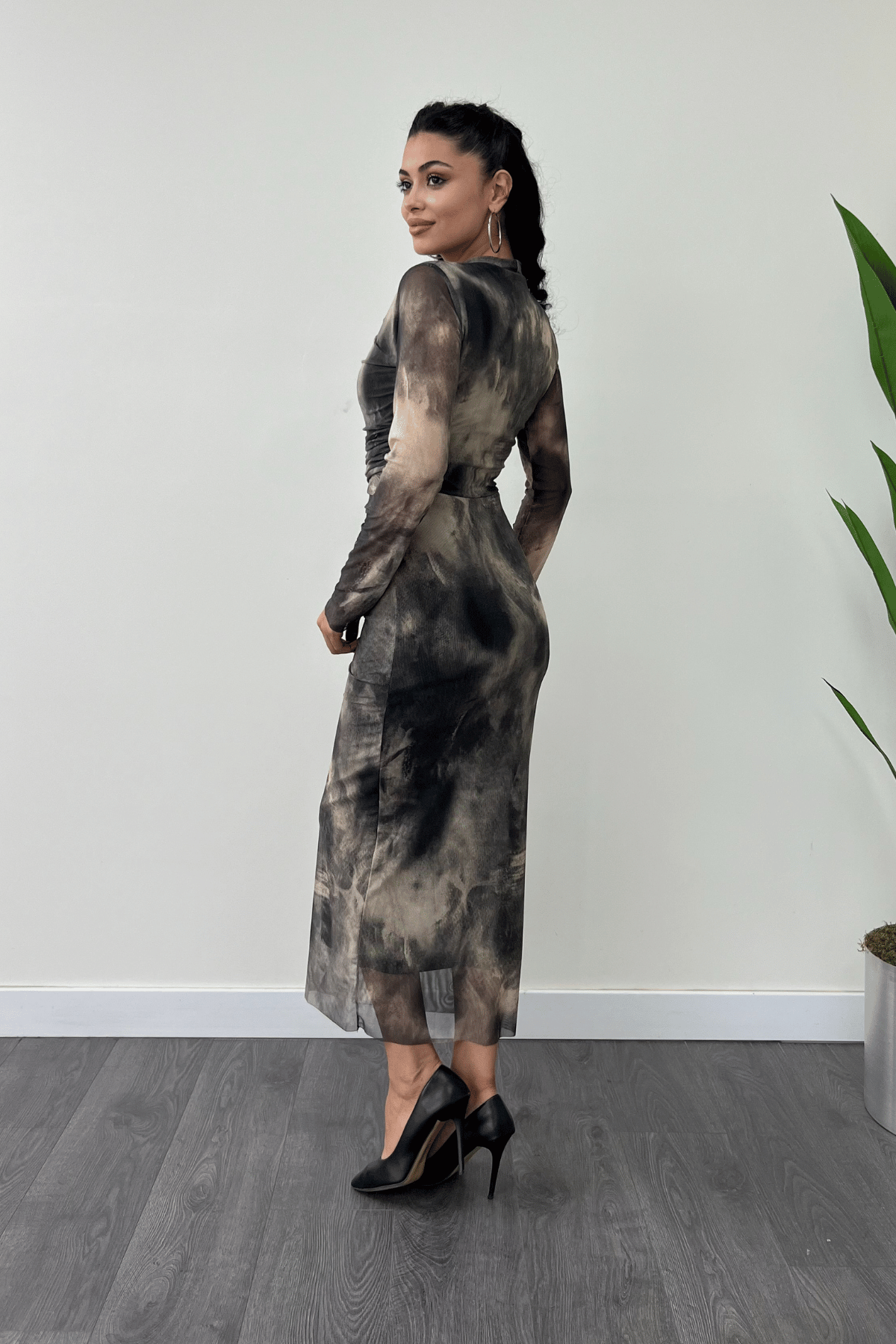 Tül Kumaş Drape Detaylı Kalem Elbise - KREM
