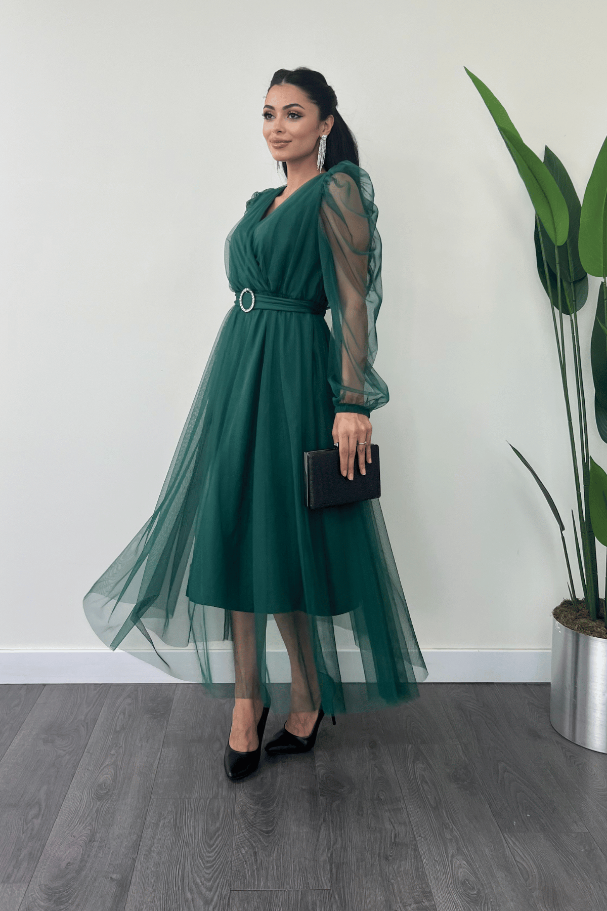 Tül Kumaş Kruvaze Yaka Taş Kemer Detaylı Elbise - ZÜMRÜT YEŞİL