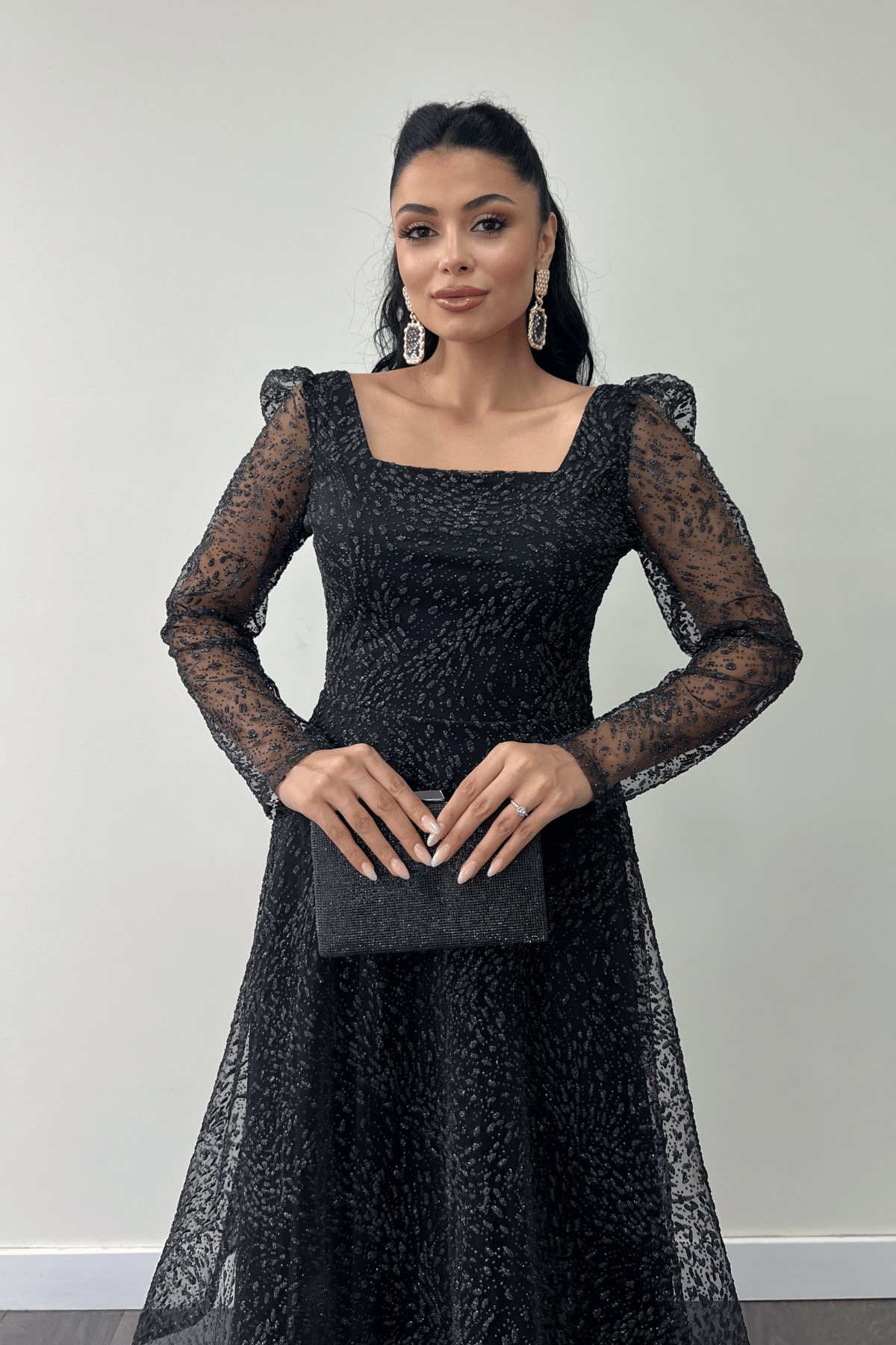 Tül Simli Kumaş Kare Yaka Midi Abiye Elbise - SİYAH