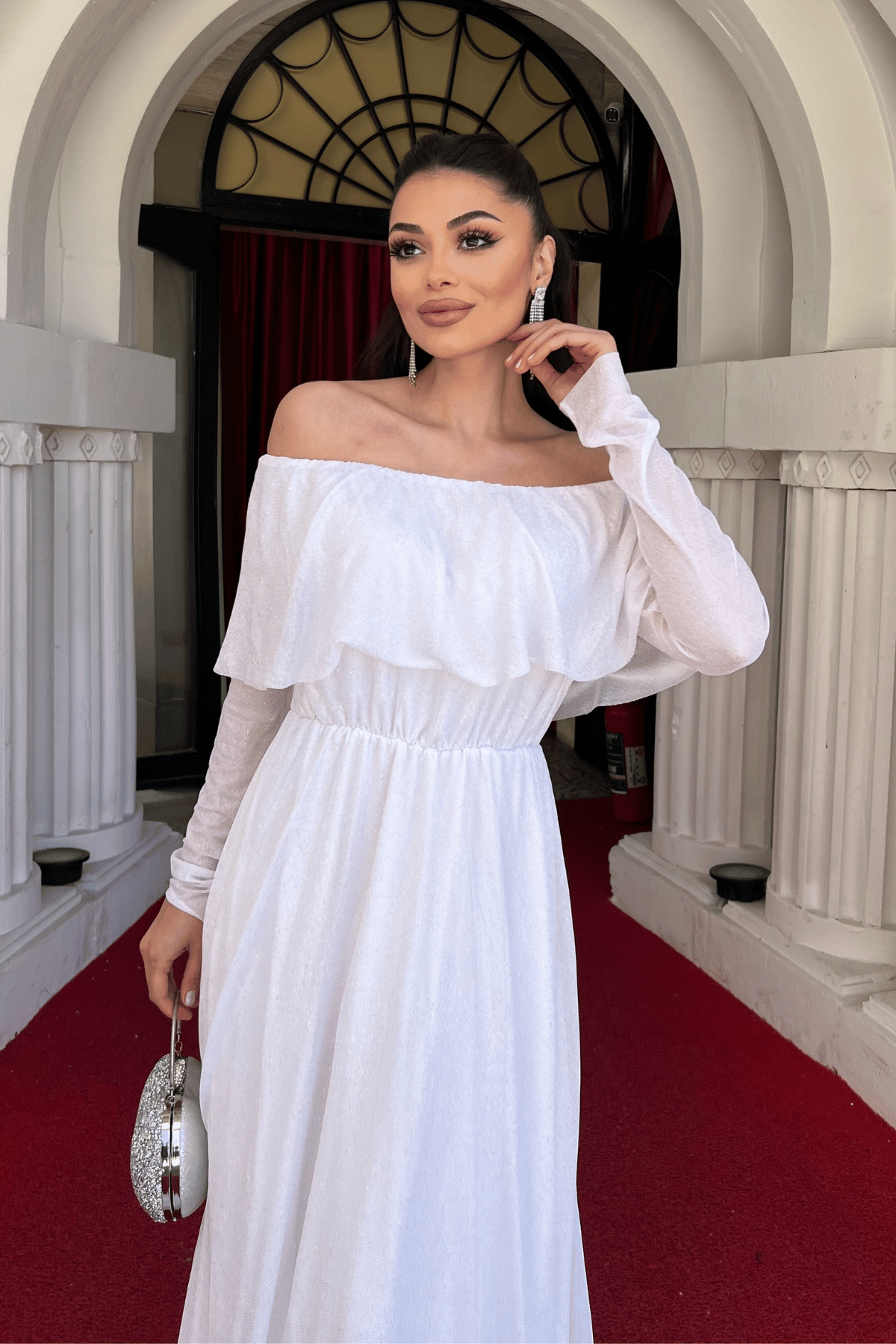 فستان سهرة لامع على التول - الأبيض