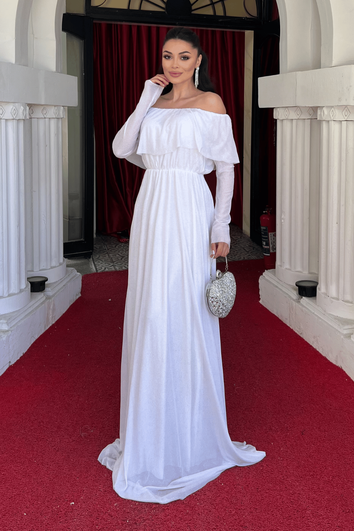 فستان سهرة لامع على التول - الأبيض