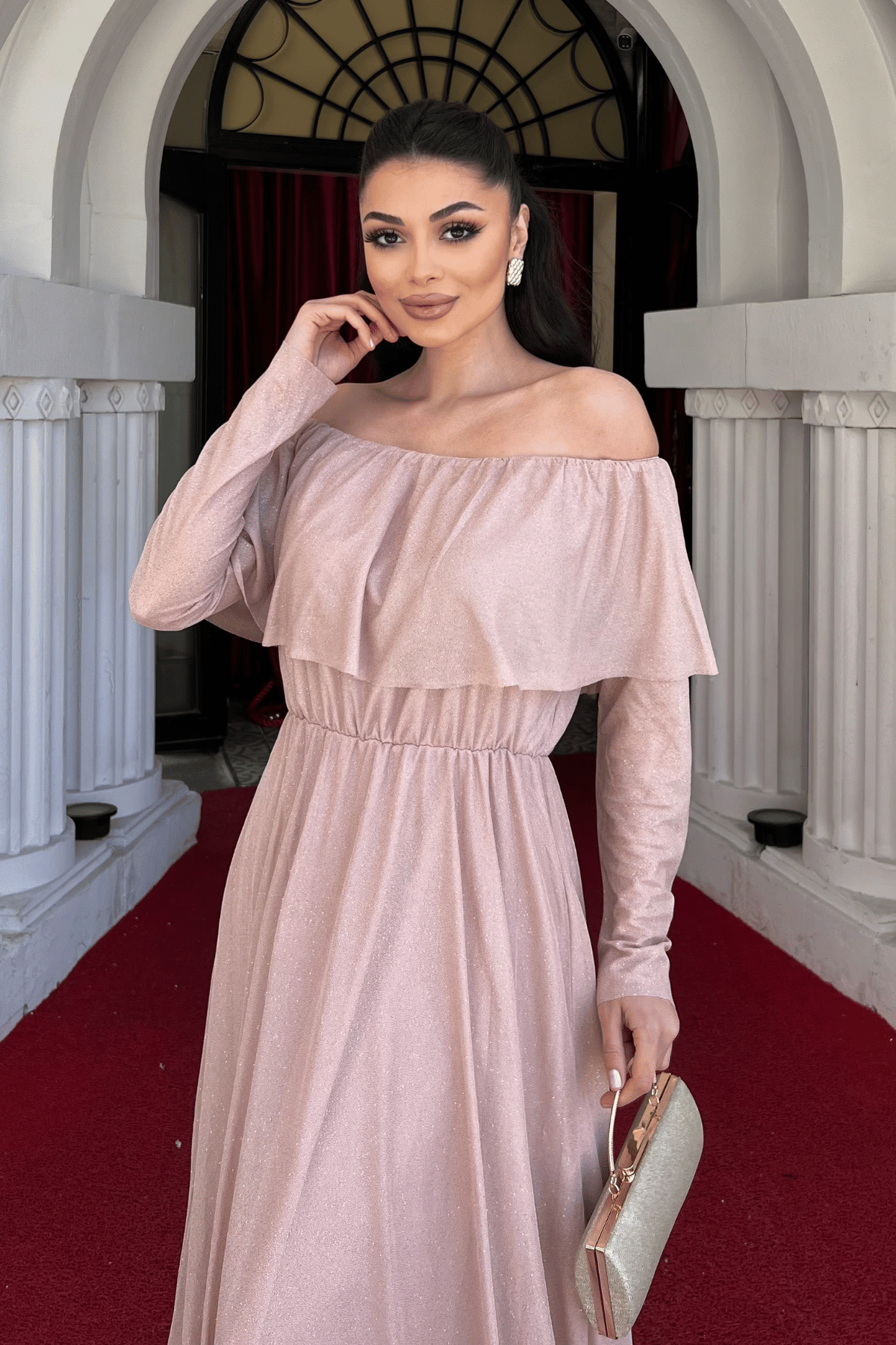 فستان سهرة لامع على التول - لون البودرة