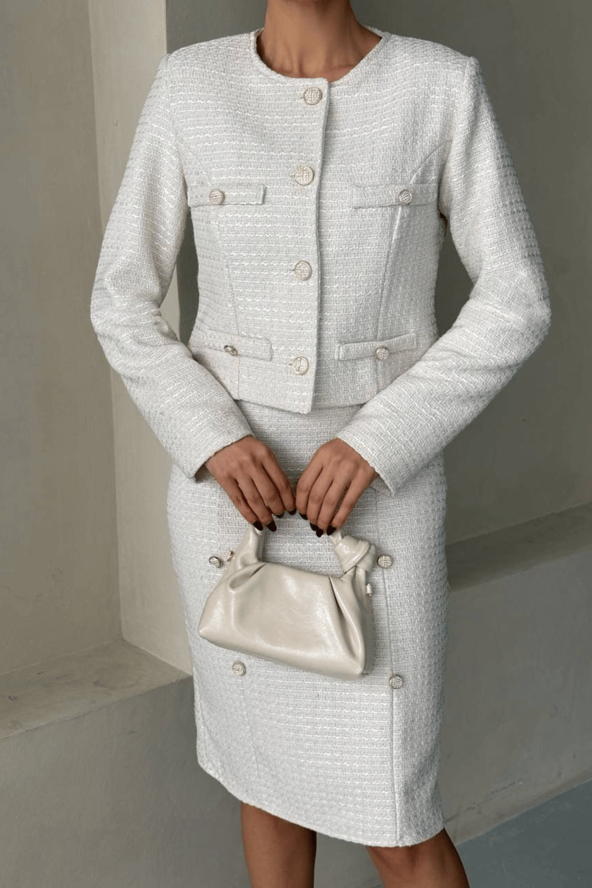 Tüvit Kumaş Bisiklet Yaka Ceket Etek Takım - BEYAZ