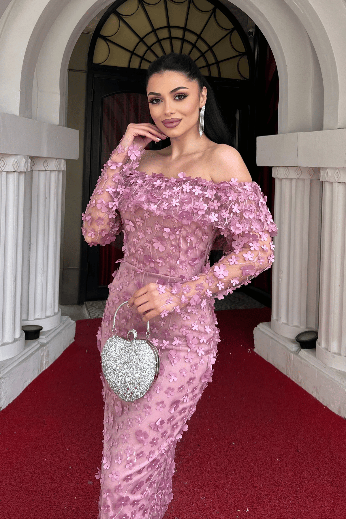 Üç Boyut Çiçekli Kumaş Kayık Yaka Kalem Elbise - PUDRA