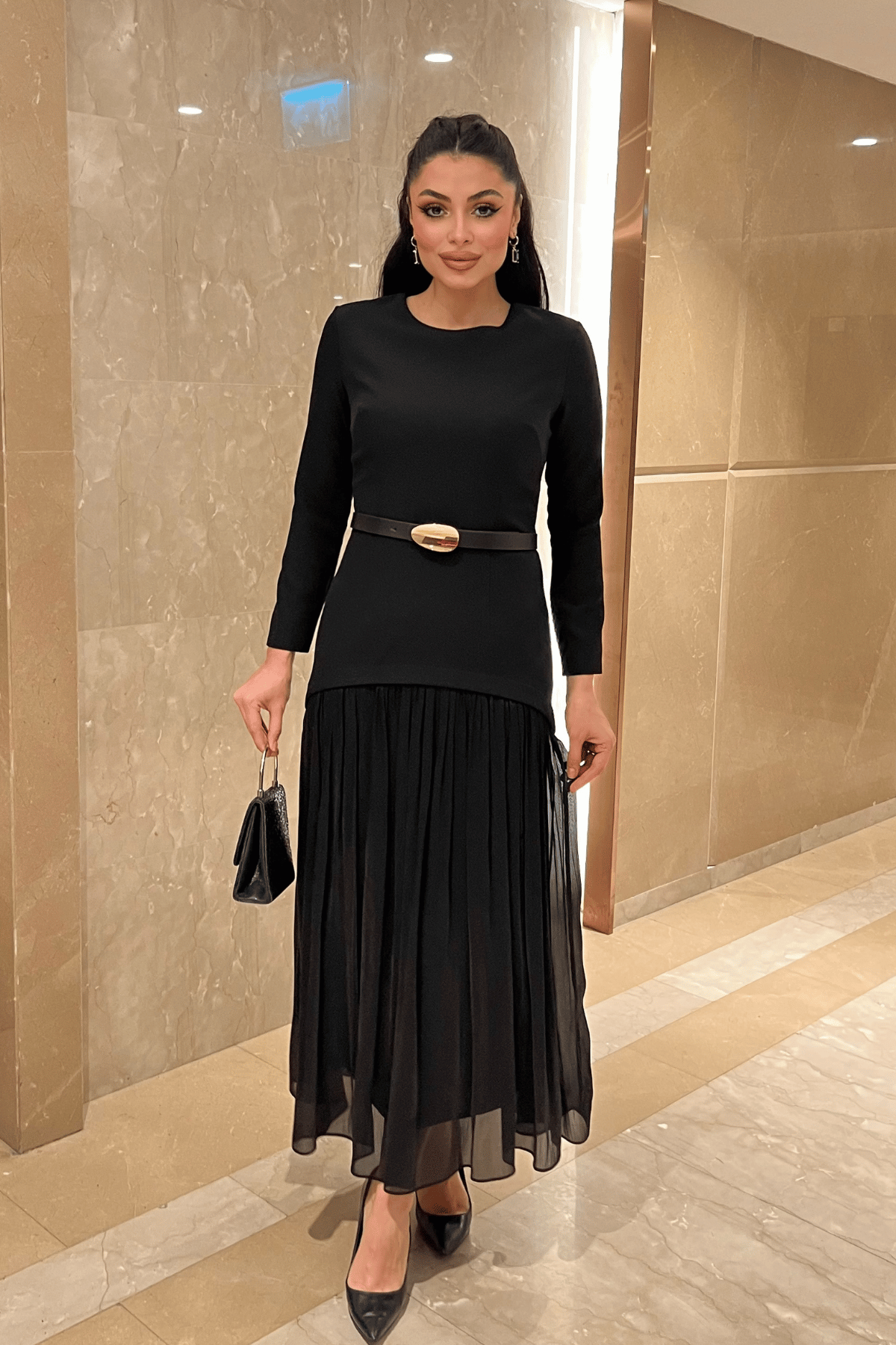 Üst Atlas Alt Şifon Kumaş Elbise - SİYAH