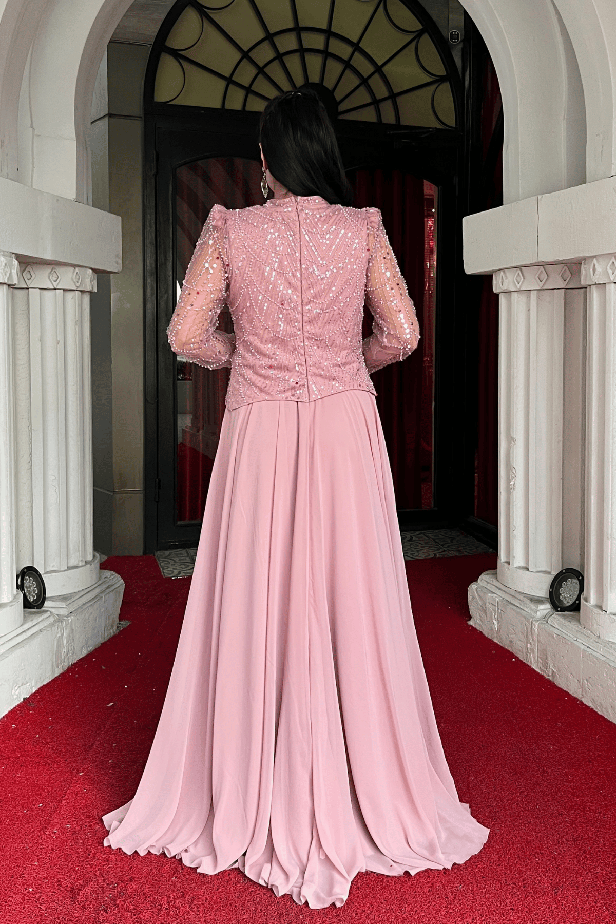 Üst Boncuk Detaylı Alt Şifon Elbise - PUDRA