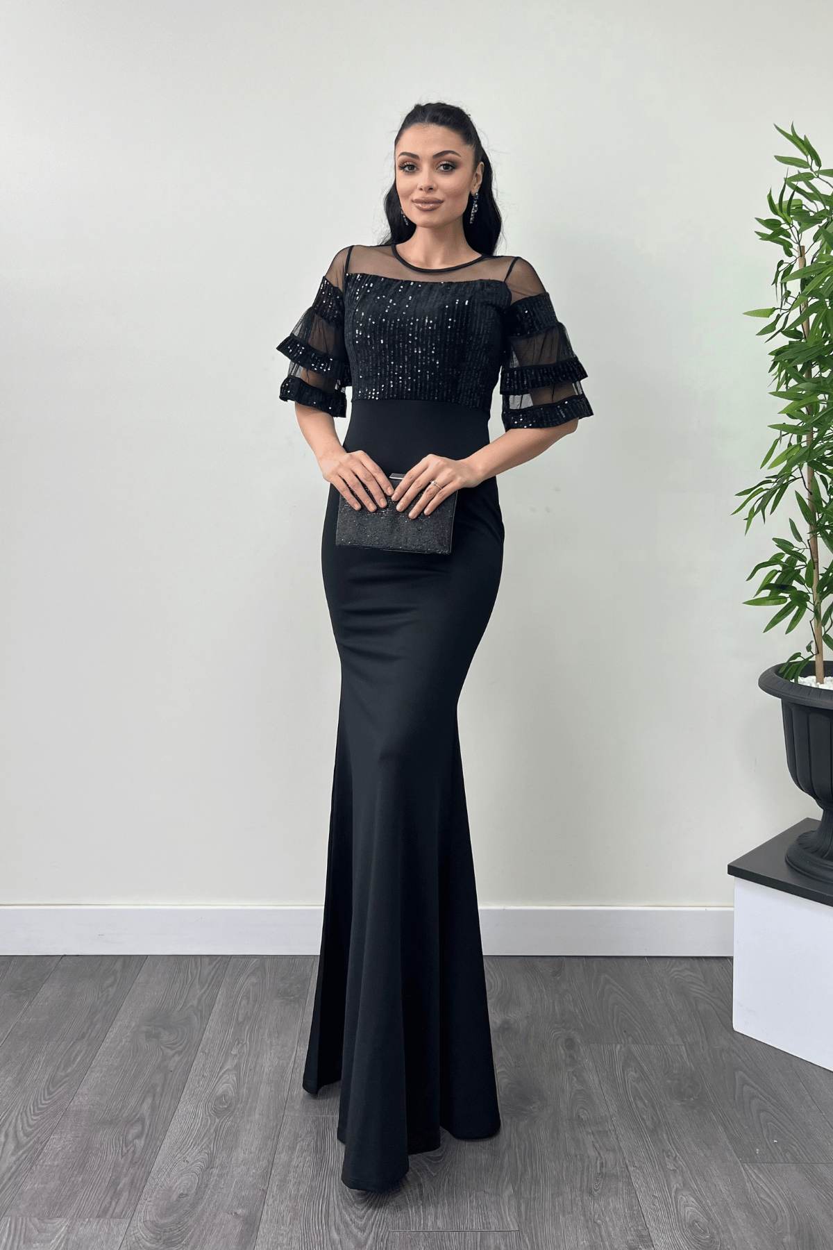 Upper Sequin Lower Crepe Fabric Evening Dress Black