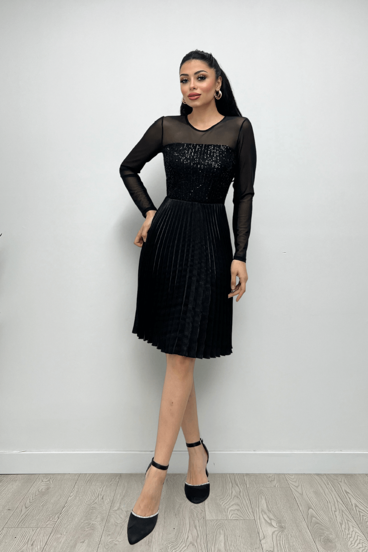 Üst Payet Alt Pliseli Midi Elbise - SİYAH