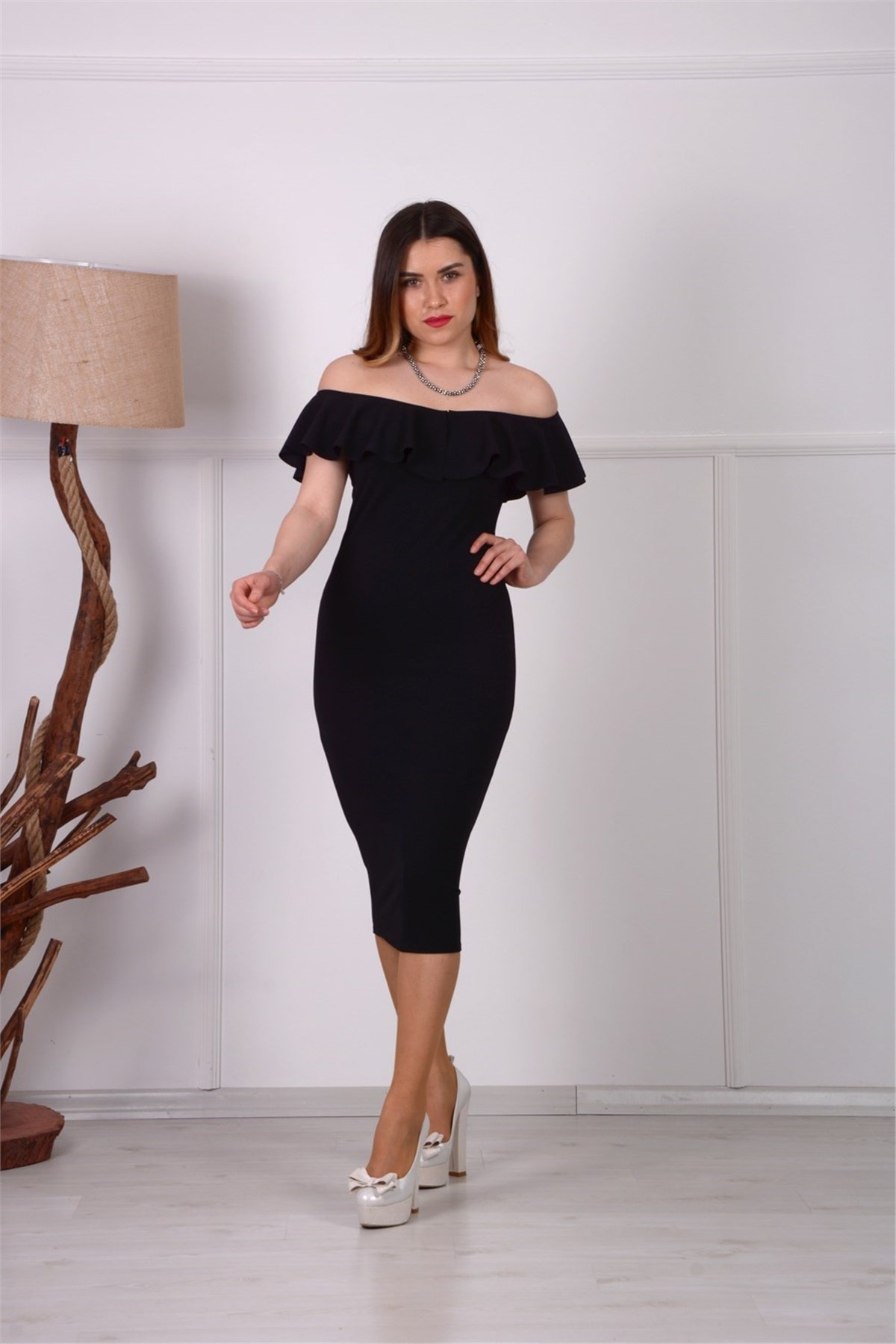 Volanlı Elbise - Siyah
