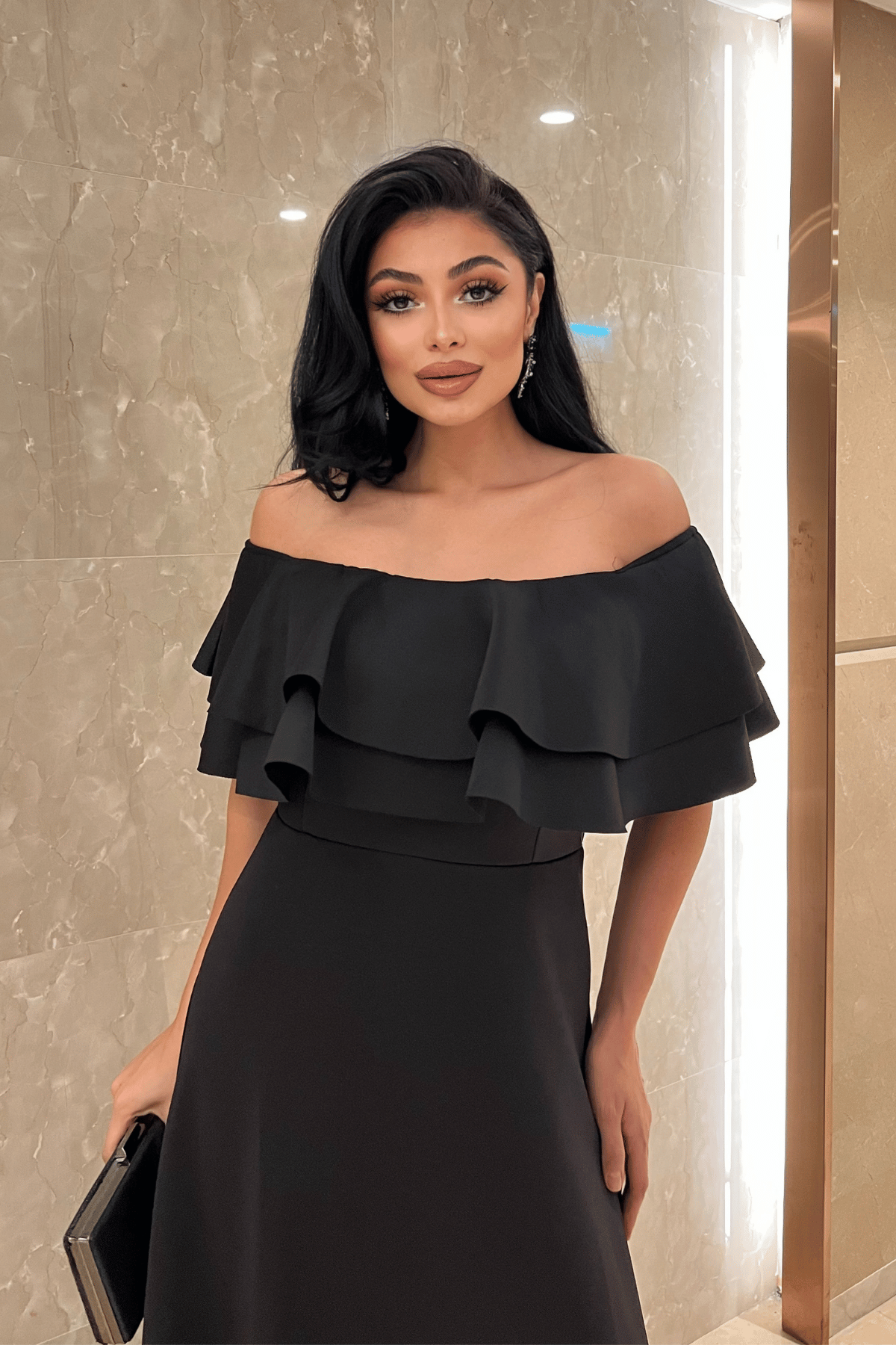 Volanlı Elbise - Siyah