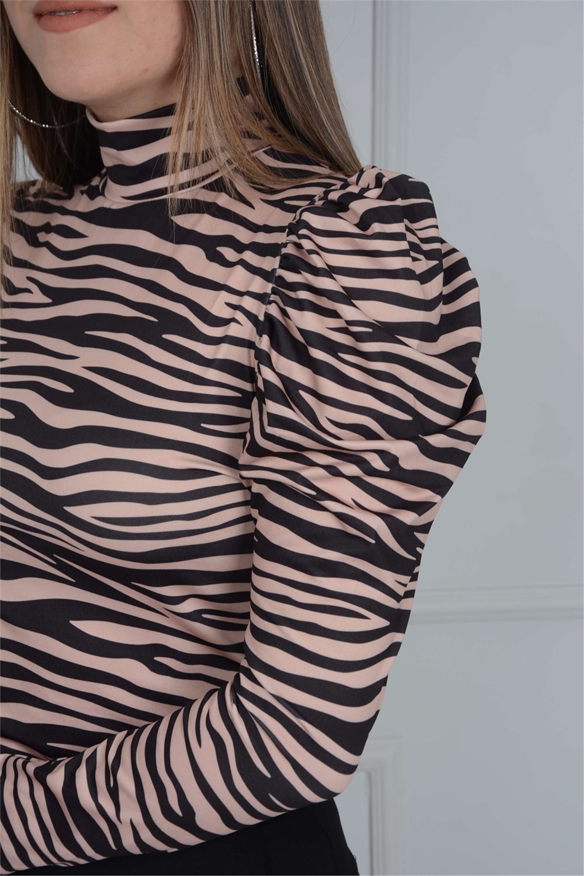 Zebra Desenli Bluz - Kahverengi