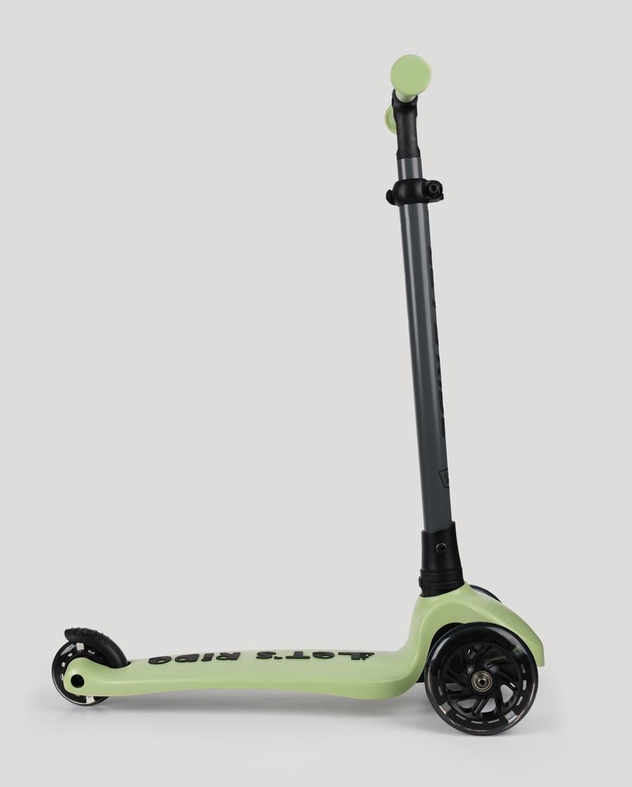 Let's Ride Two Işıklı Katlanabilir 3 Tekerlekli Scooter Yeşil