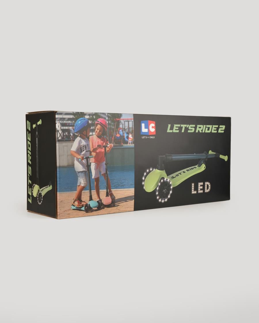 Let's Ride Two Işıklı Katlanabilir 3 Tekerlekli Scooter Yeşil