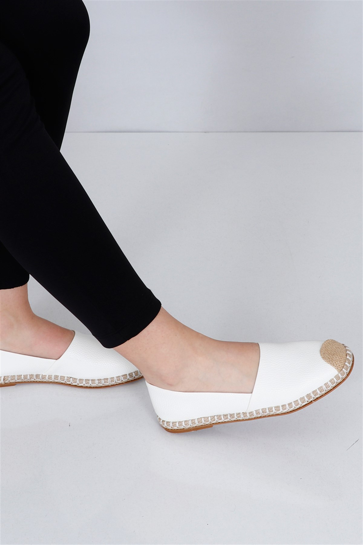 Beyaz Kadın Babet Espadril Ayakkabı 01