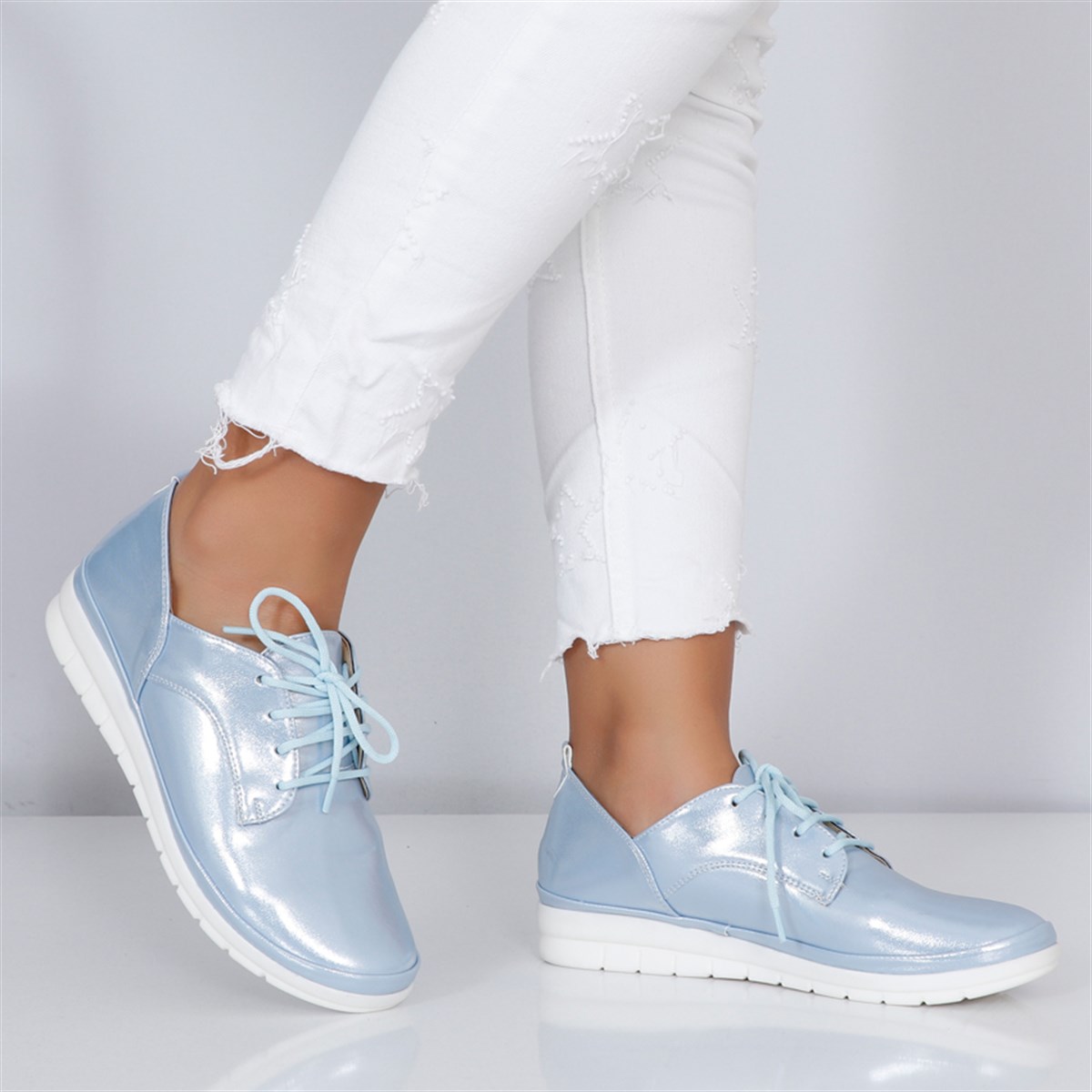 Düz Taban Kadın Spor Ayakkabı 102