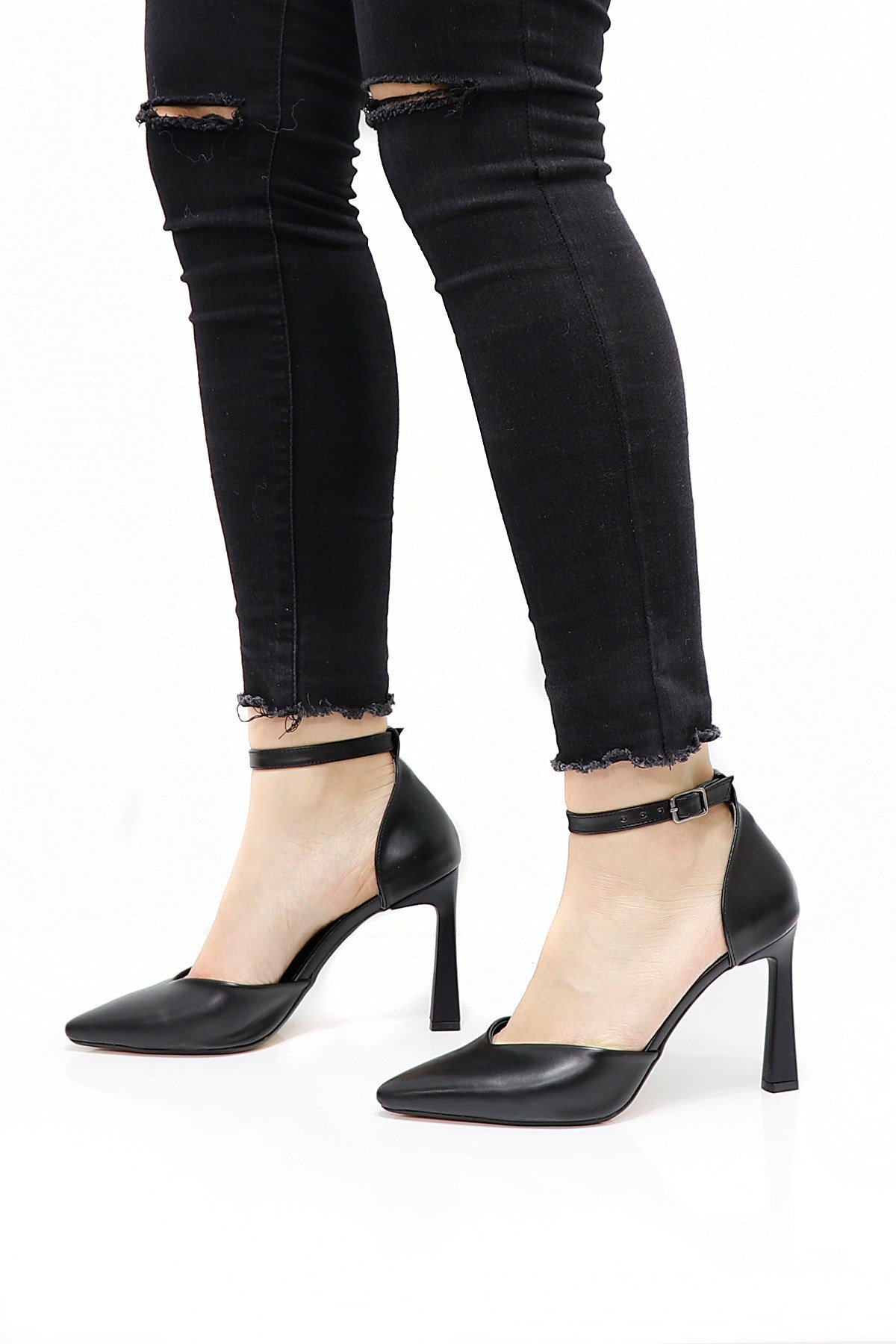 Siyah Yüksek Topuklu Yanı Açık Stiletto Ayakkabı 920