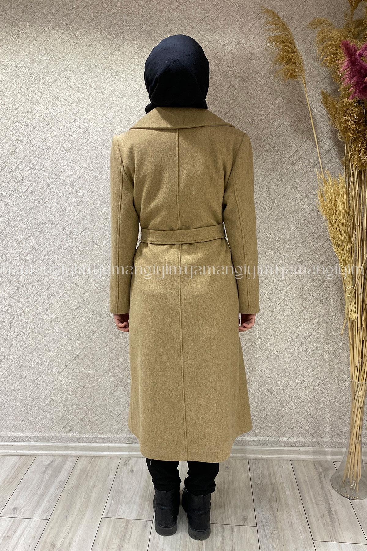 8165 ALYAKA KABAN - Camel