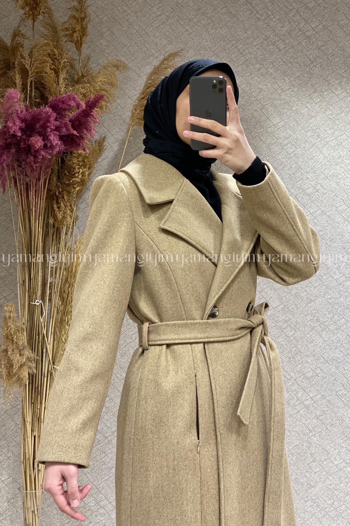 8165 ALYAKA KABAN - Camel