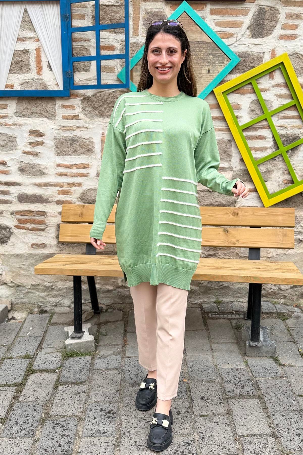 Asimetrik Çizgili Triko Tunik Kazak - FISTIK YEŞİL