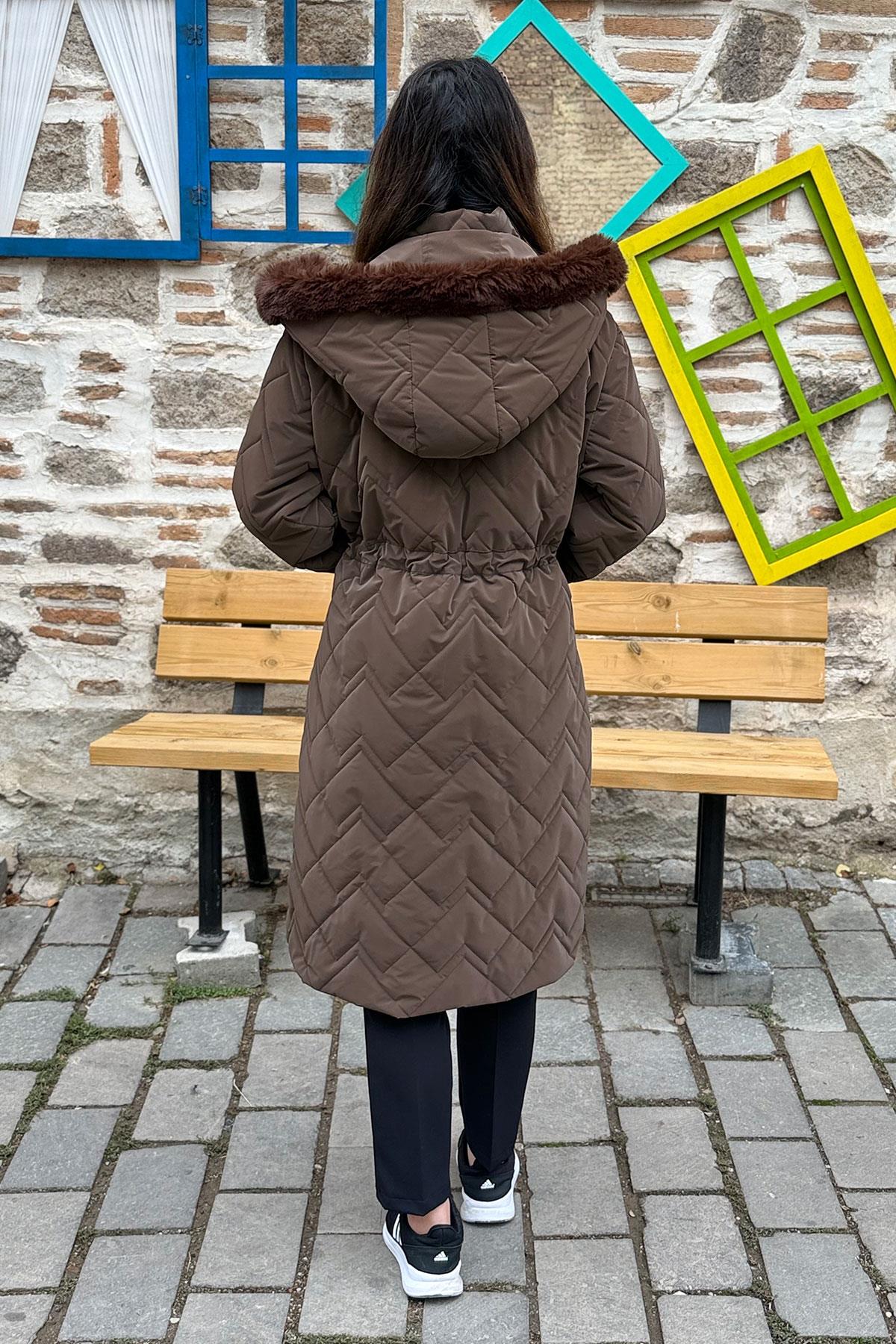 Berlin Vazo Büyük Beden Kaban - KAHVE