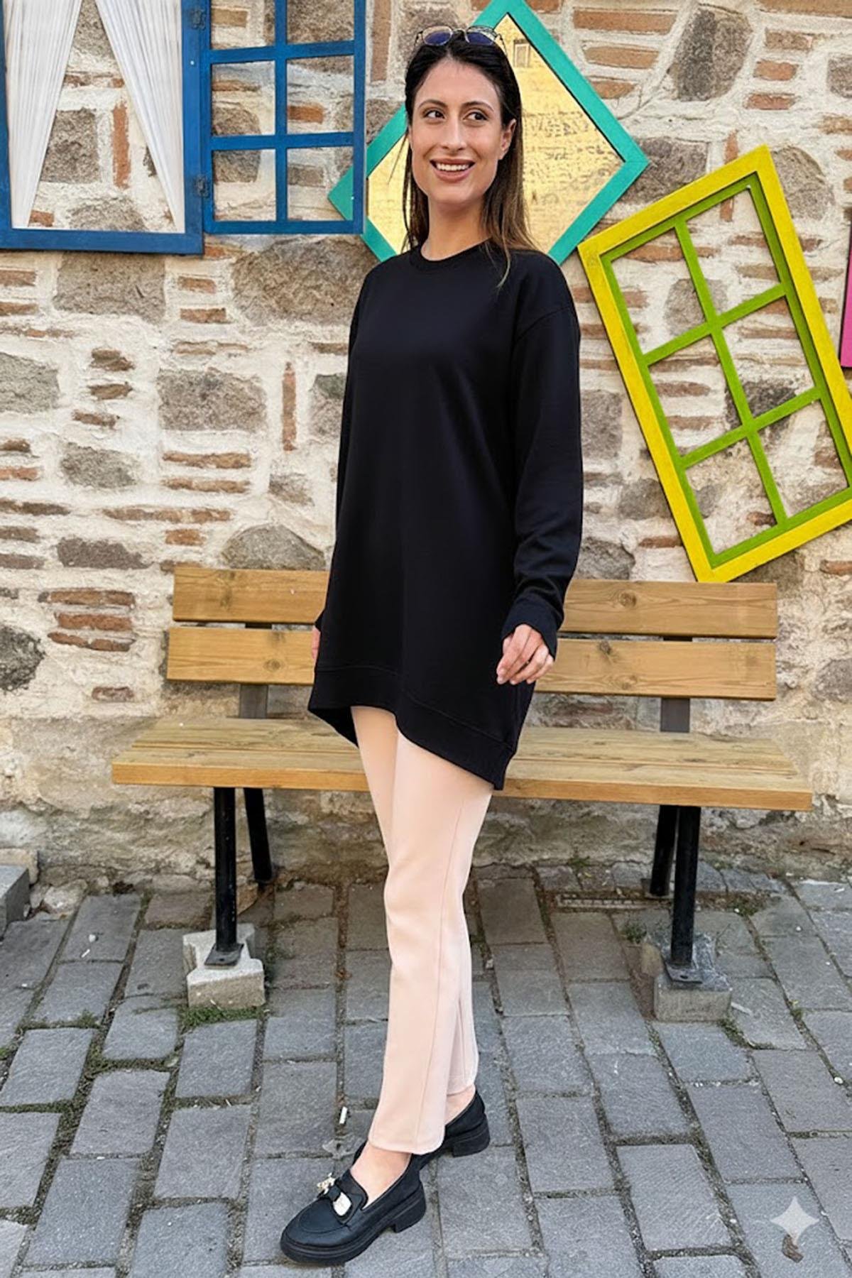 Bisiklet Yaka Rahat Kesim Triko Tunik – Siyah