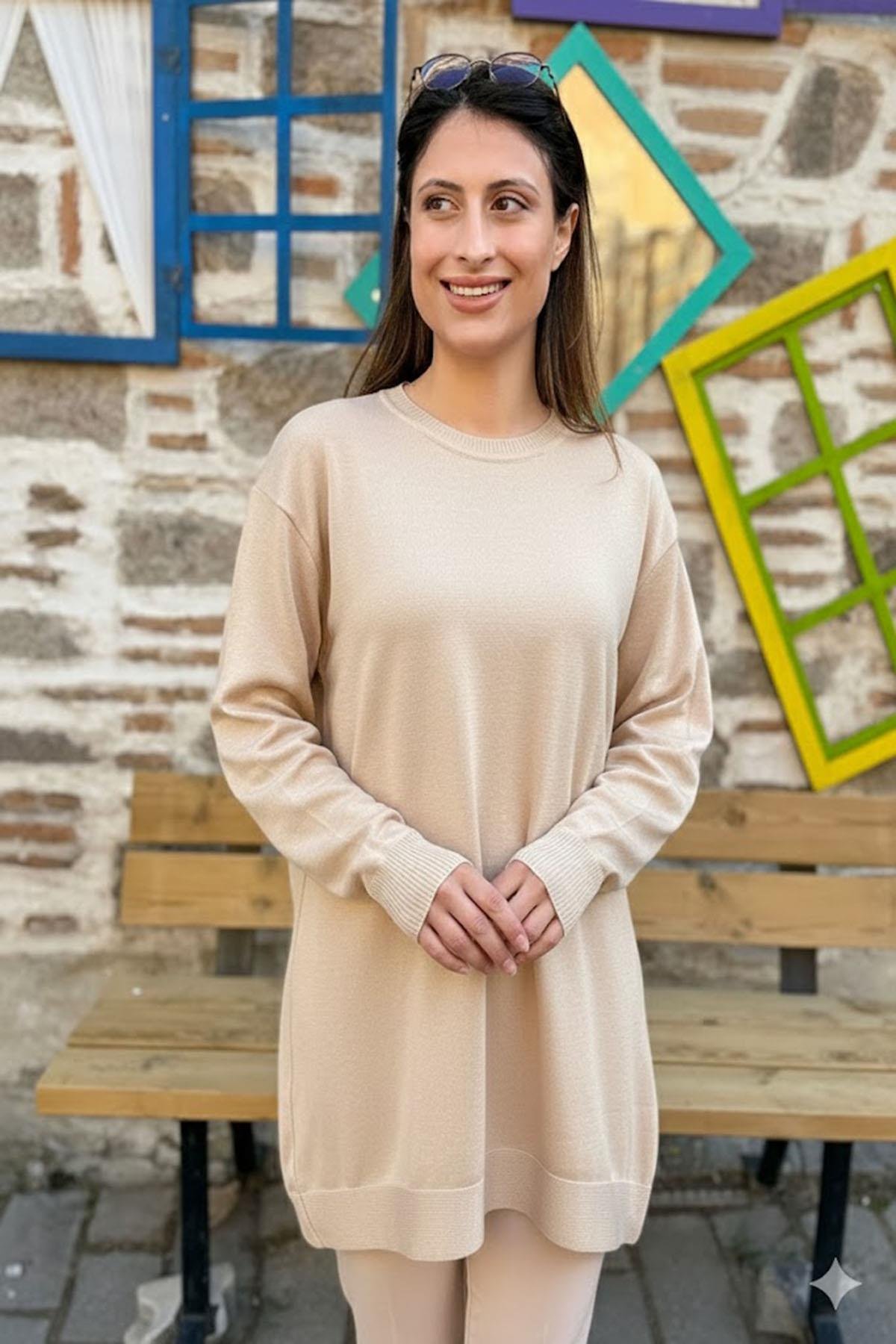 Bisiklet Yaka Rahat Kesim Triko Tunik – Bej