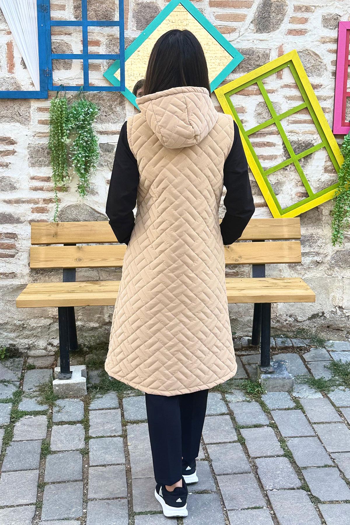 Cebi Taşlı Kapitone Yelek - BEJ