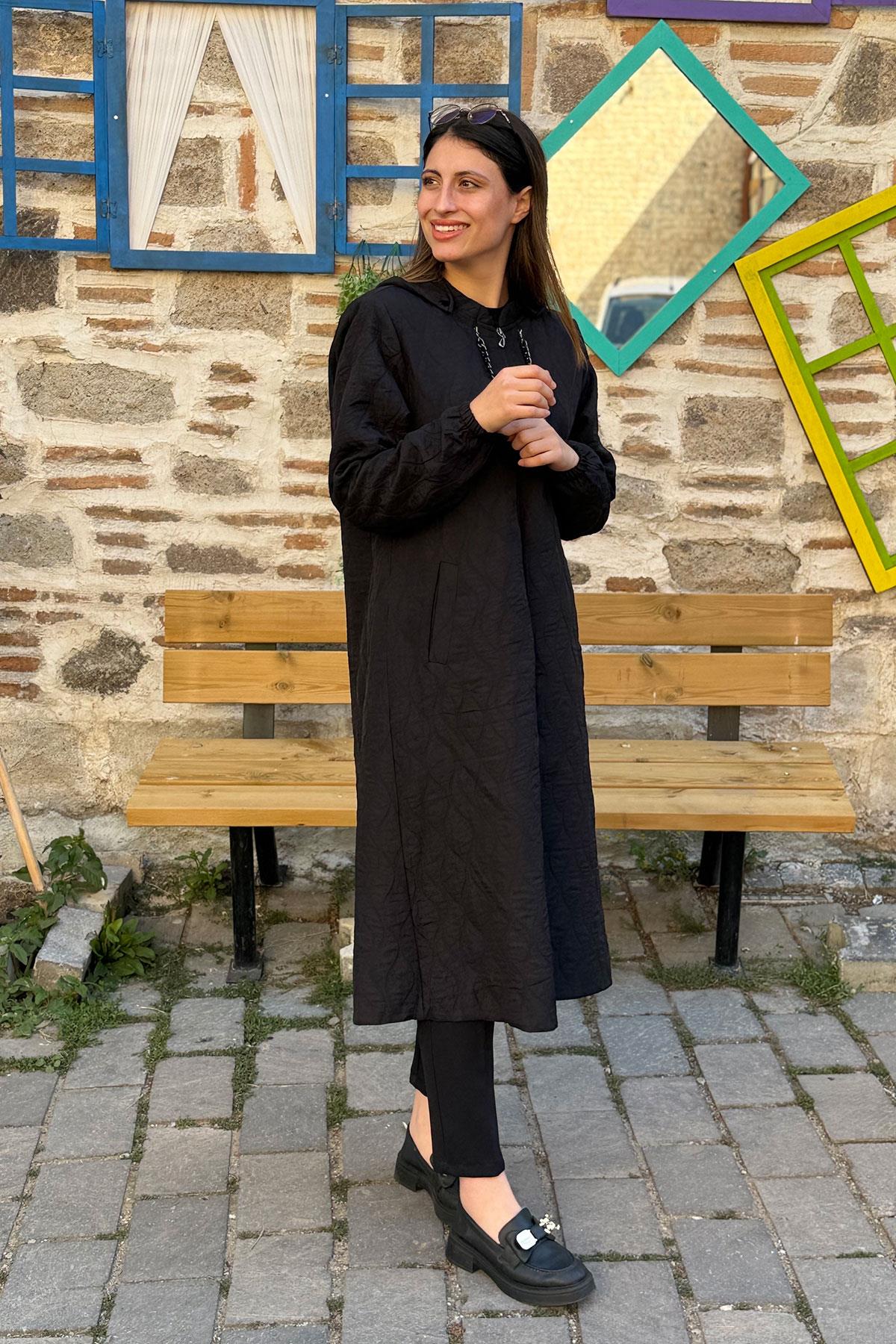 Damla Desen İnce Kapitone Kap - SİYAH