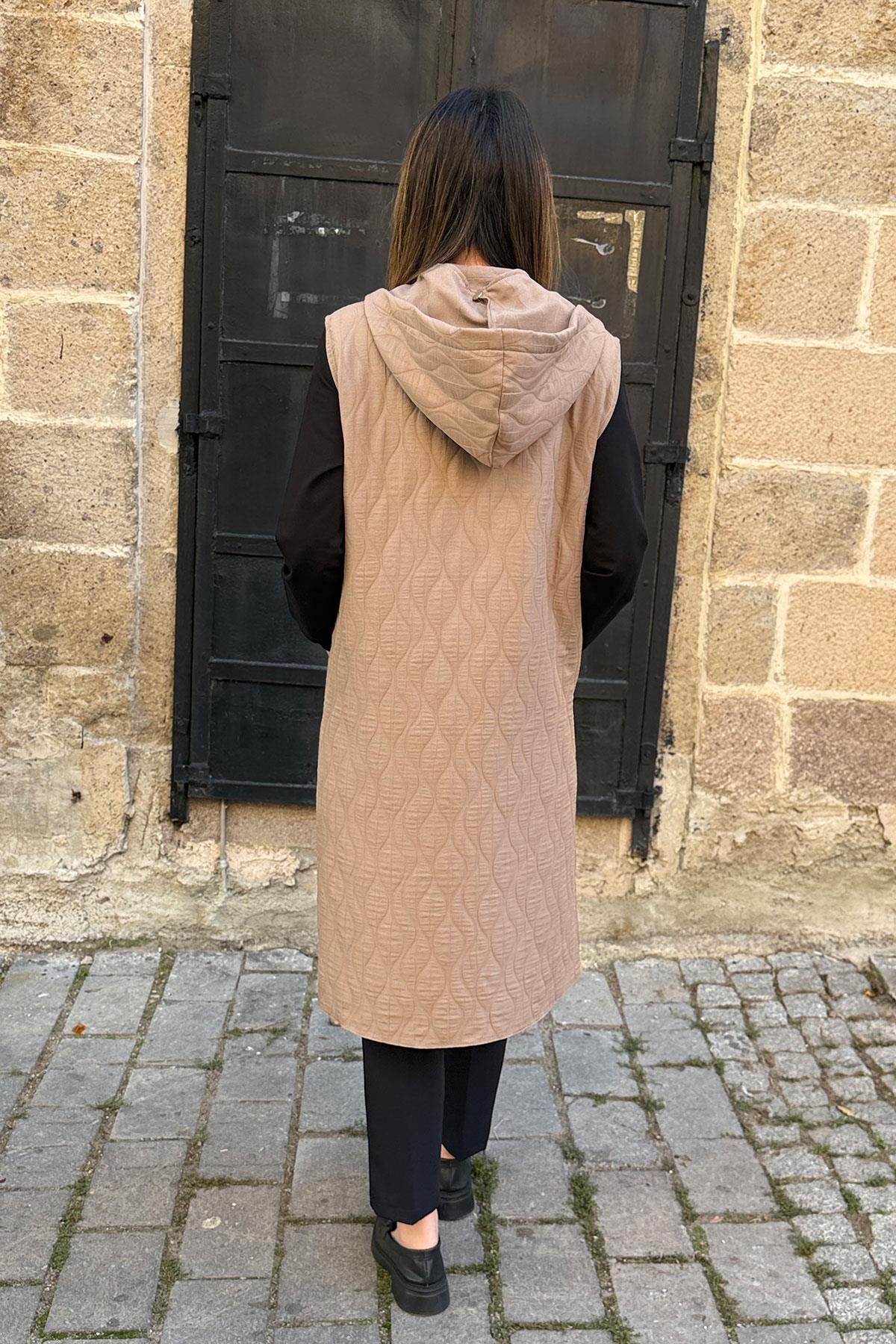 Damla Desen İnce Kapitone Yelek - VİZON