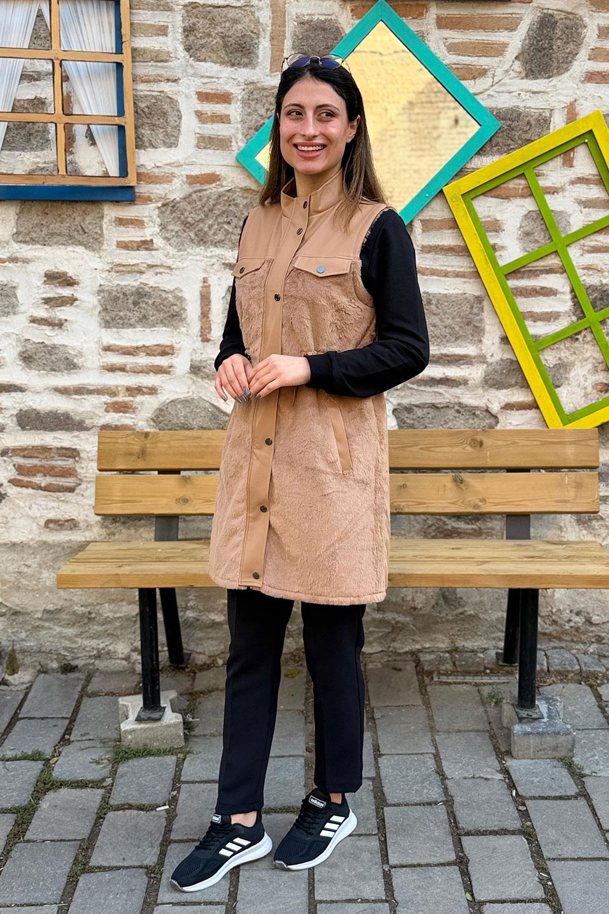 Deri Garnili Peluş Yelek - CAMEL