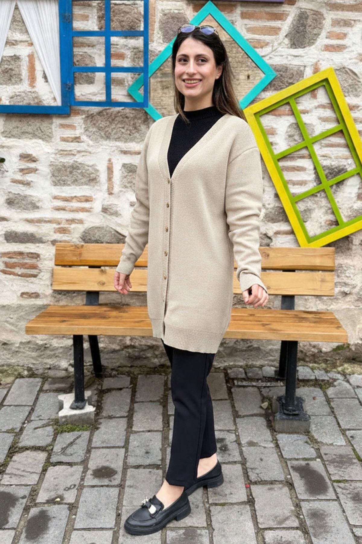 Düğmeli Triko Hırka - BEJ