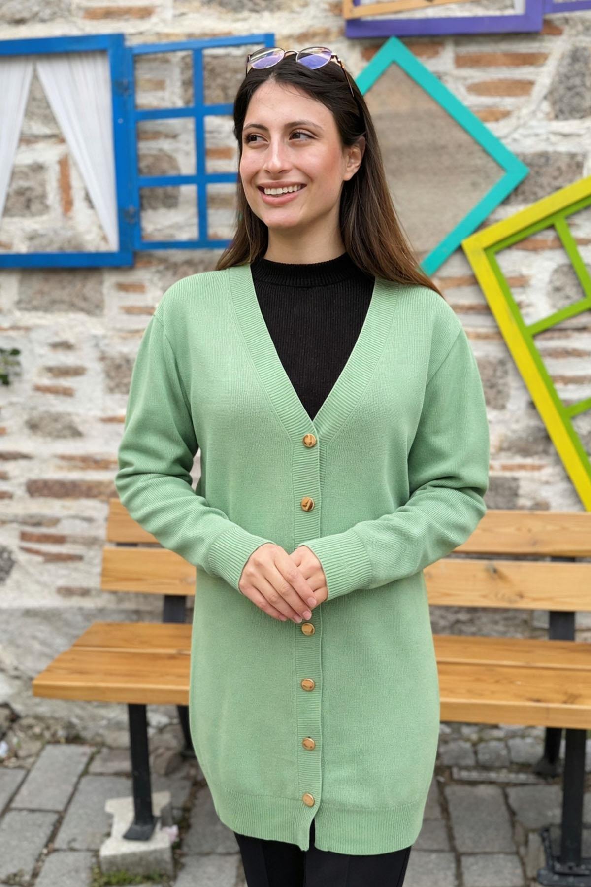 Düğmeli Triko Hırka - FISTIK YEŞİLİ