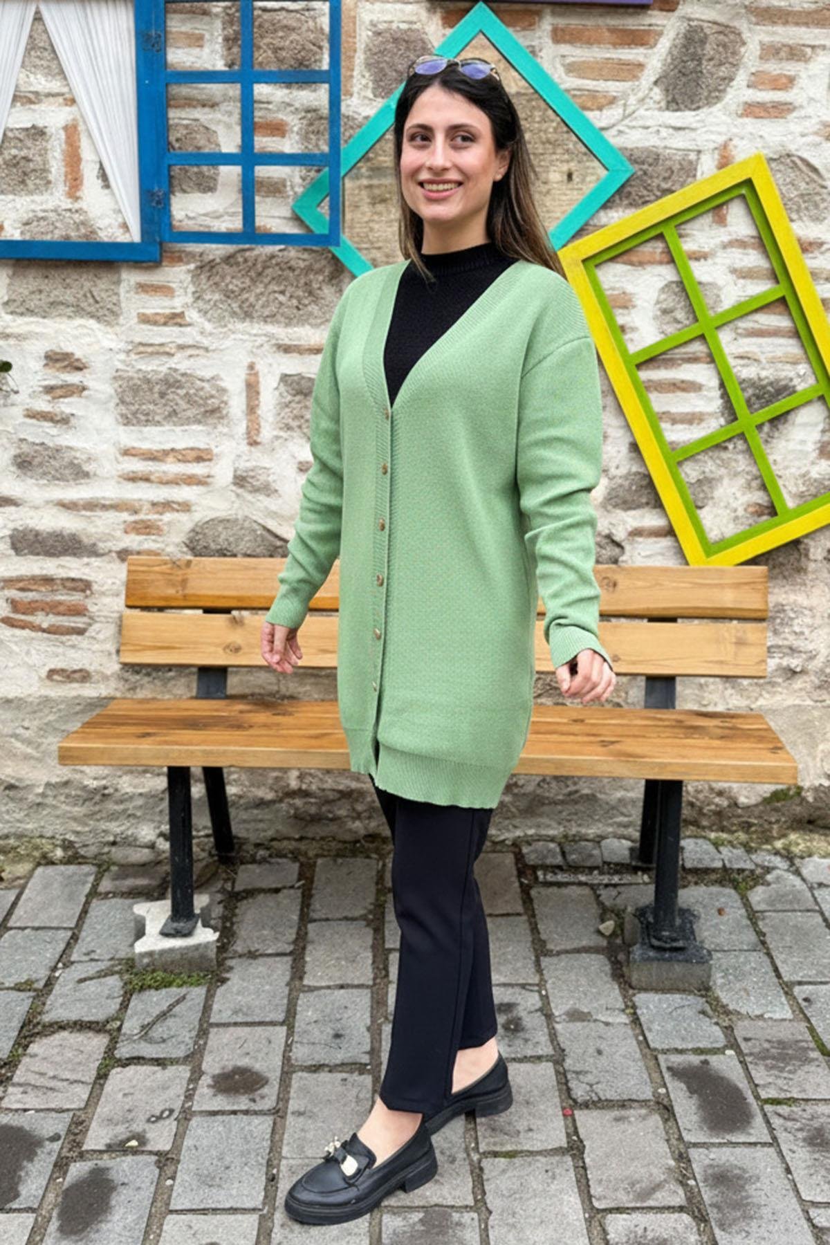 Düğmeli Triko Hırka - FISTIK YEŞİLİ