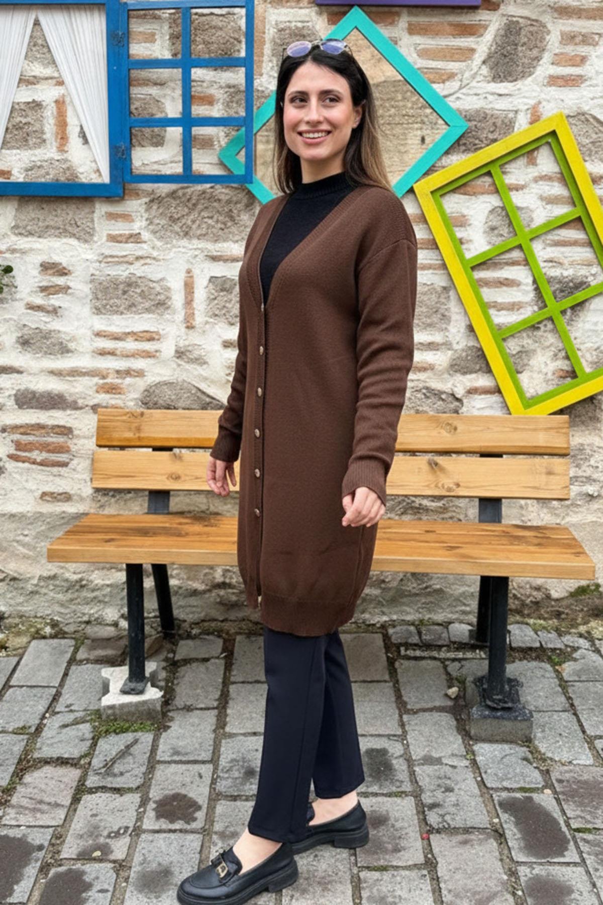 Düğmeli Triko Hırka - KAHVE