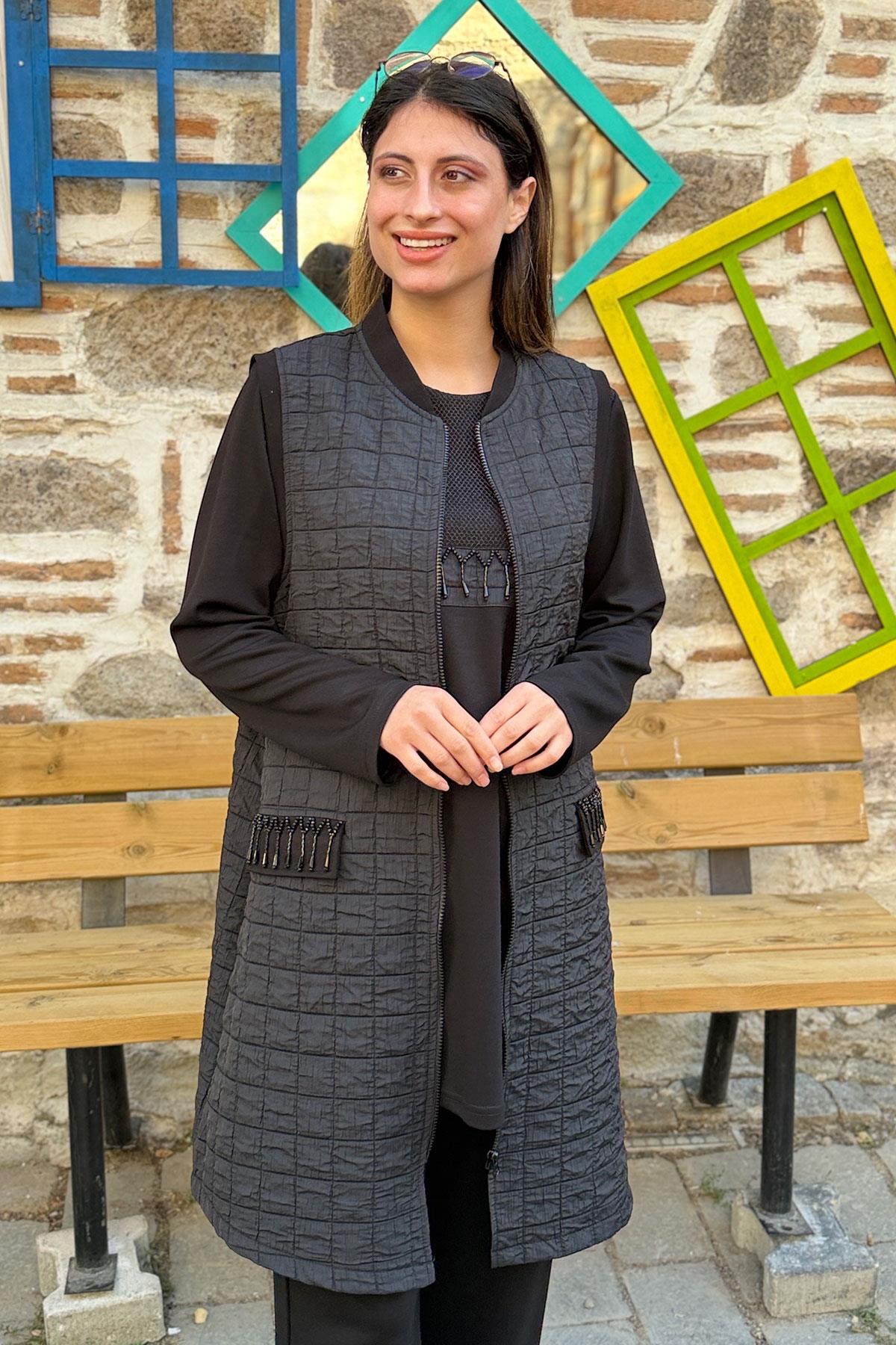 Kapitone Yelekli Boncuk İşlemeli Üçlü Takım - SİYAH