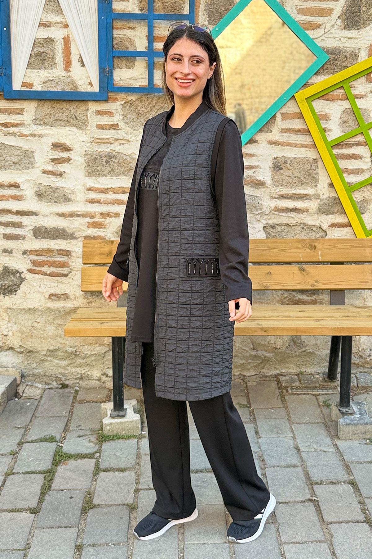 Kapitone Yelekli Boncuk İşlemeli Üçlü Takım - SİYAH