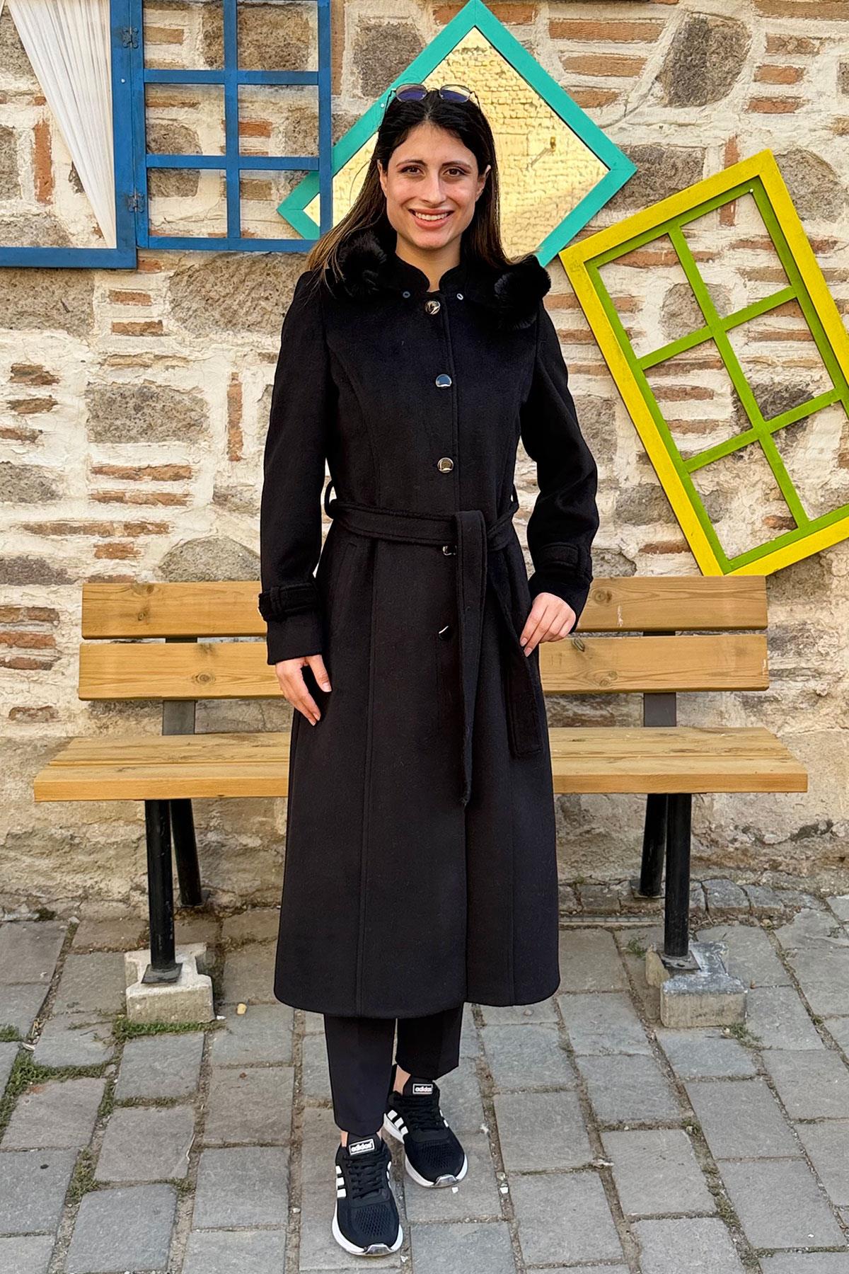 Kapüşonu Kürklü Bağlamalı Kasha Kaban - SİYAH