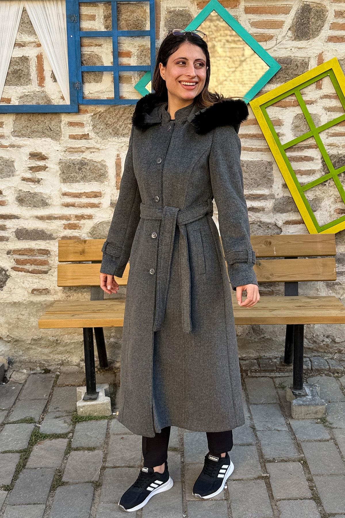 Kapüşonu Kürklü Bağlamalı Kasha Kaban - GRİ