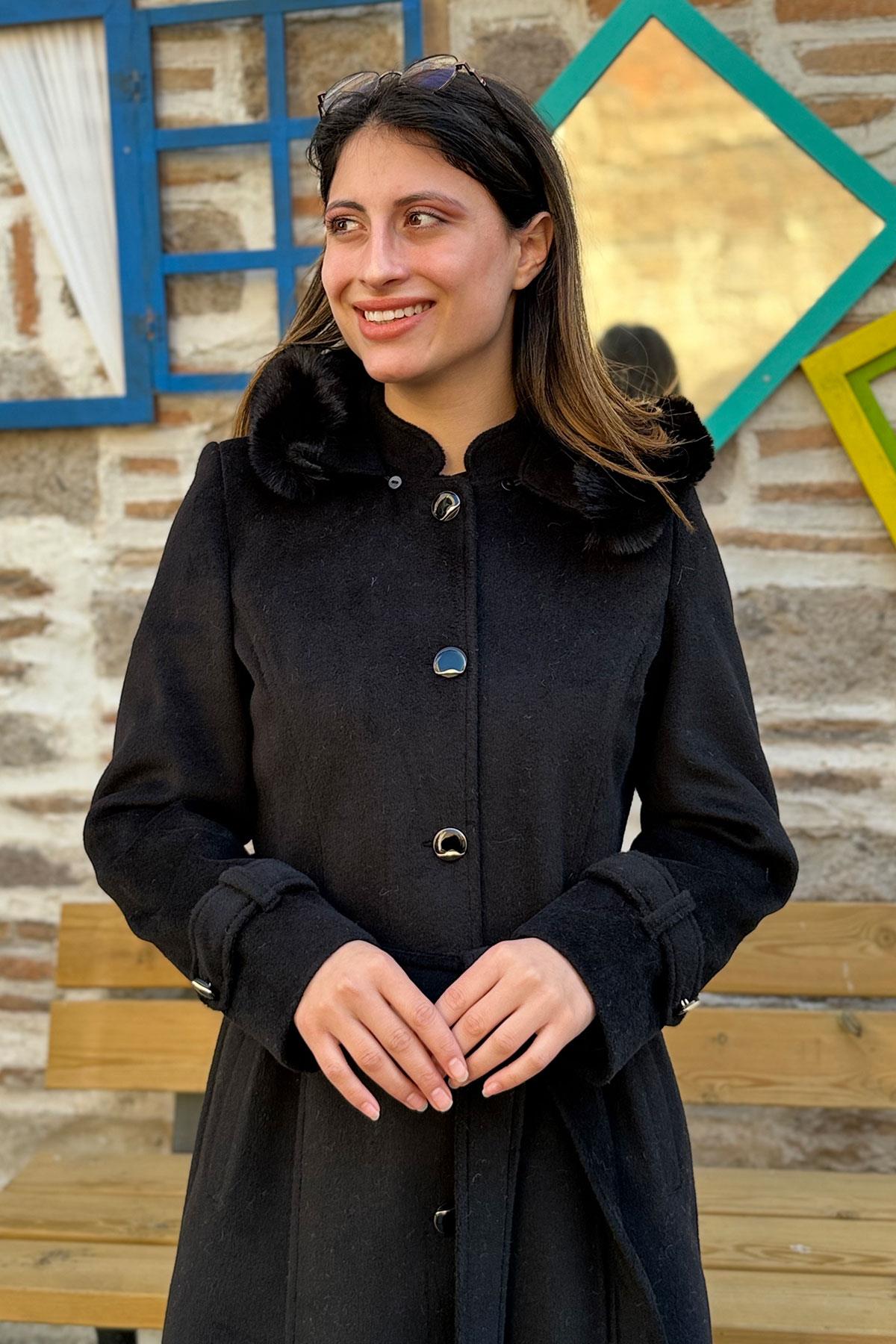 Kapüşonu Kürklü Bağlamalı Kasha Kaban - SİYAH