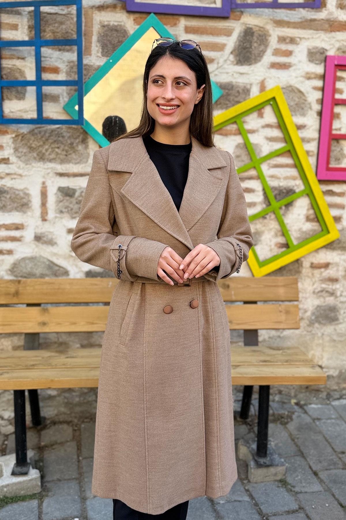 Kemerli ve Zincir Detaylı Kaşe Kaban - KAHVE