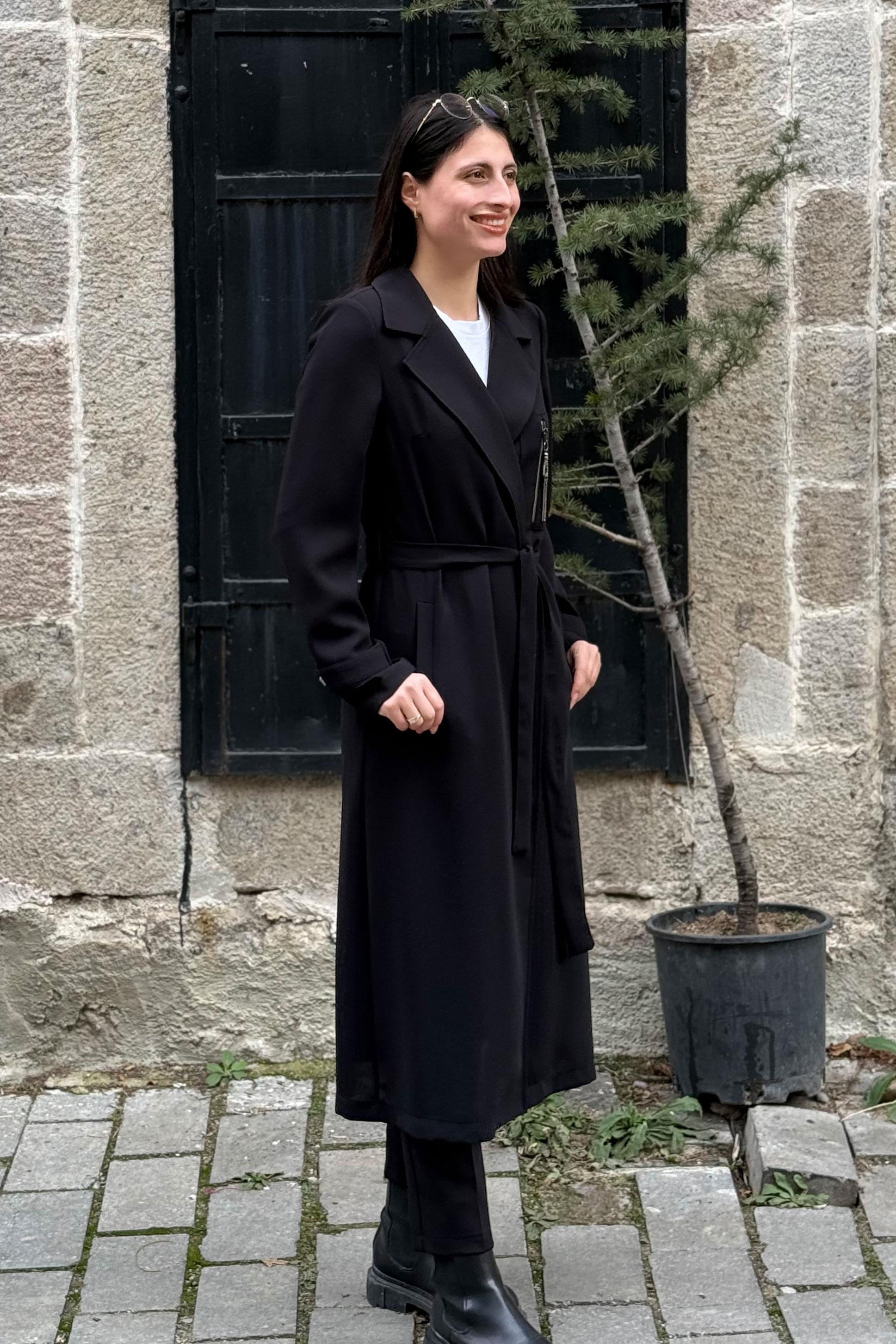 Kruvaze Yaka Belden Bağlamalı GiyÇık - SİYAH