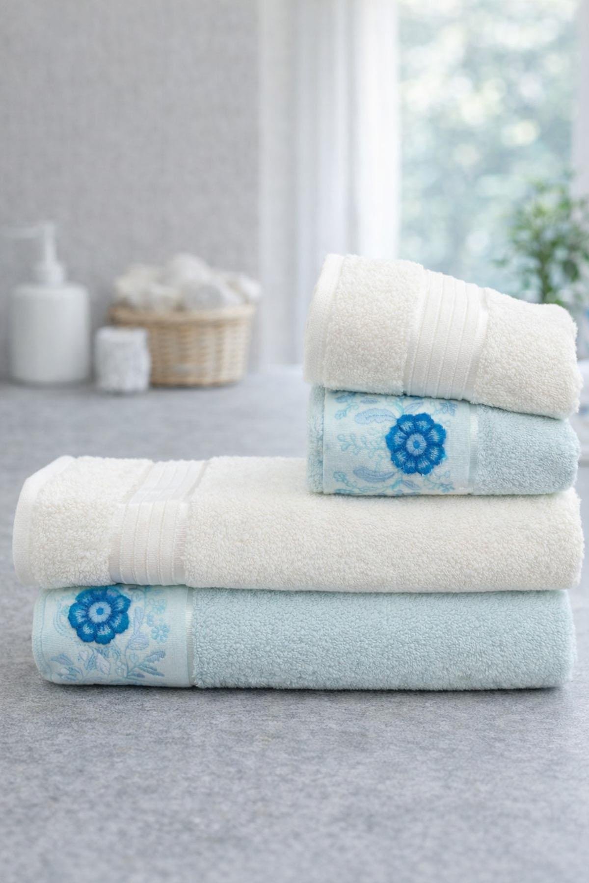 Özdilek Aster Papatya Aile Bornoz Seti Mint-Krem