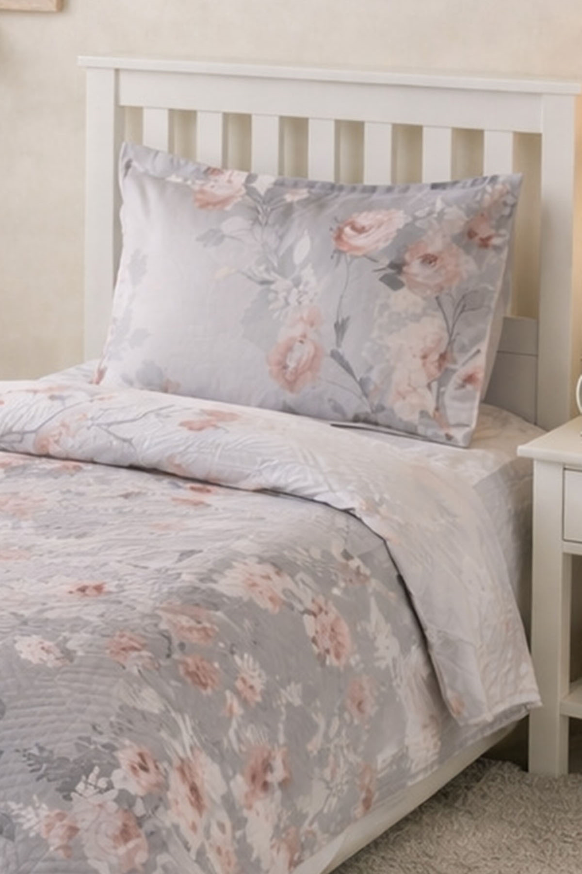 KAP.NEV.TK RF TK GRI LUPITA (FLORAL) - Gri