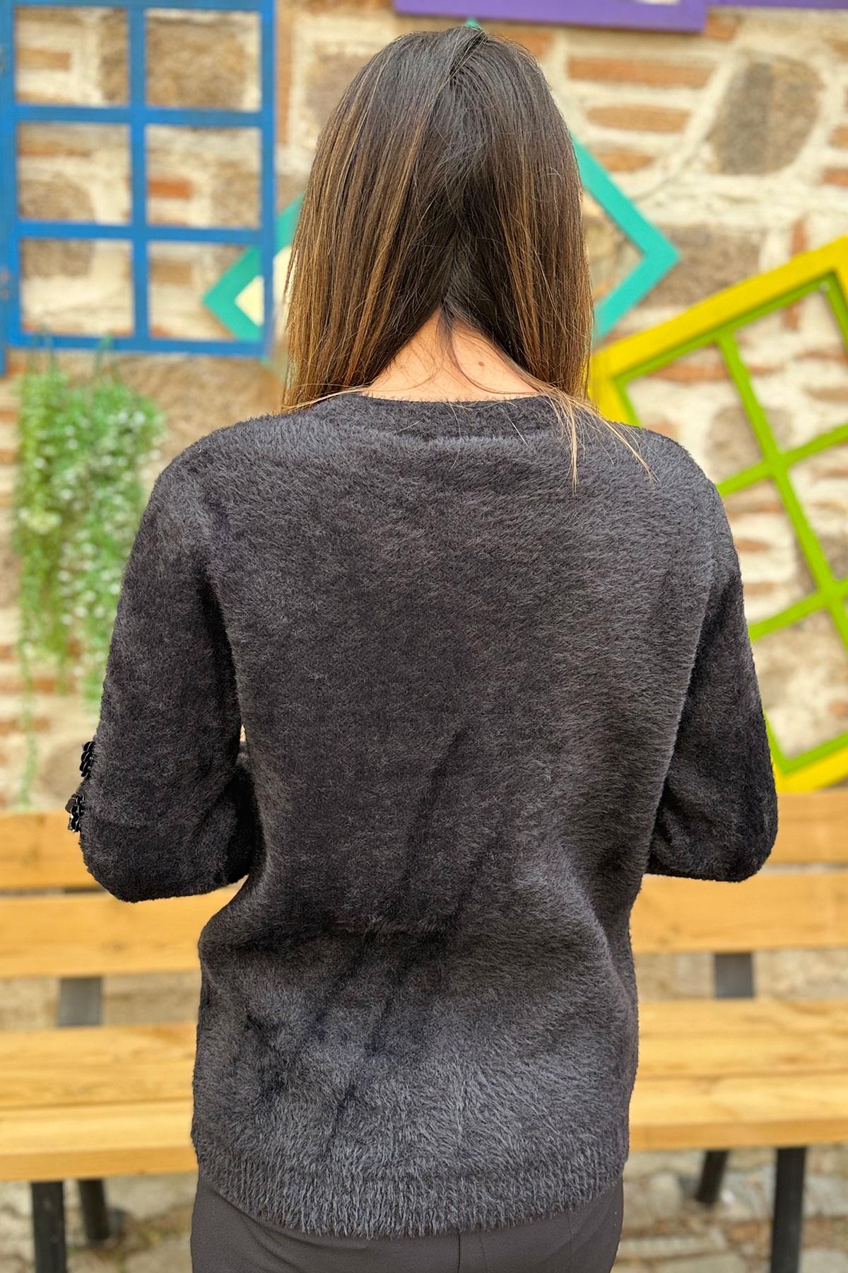 Pul Boncuk İşlemeli Düğmeli Yumoş Hırka - SİYAH