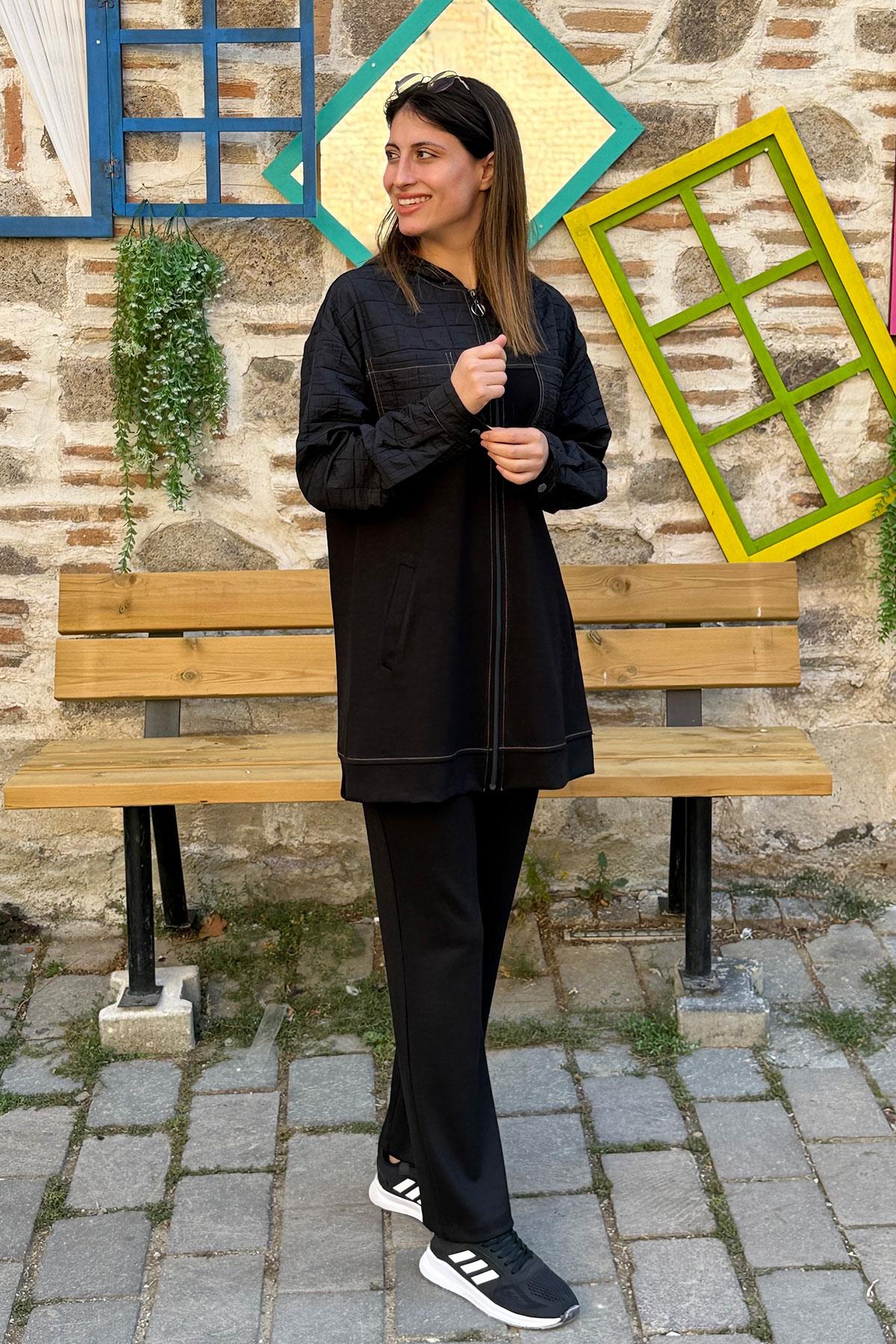 Sırtı Desenli Kapitone Garnili Pantolonlu Takım - SİYAH