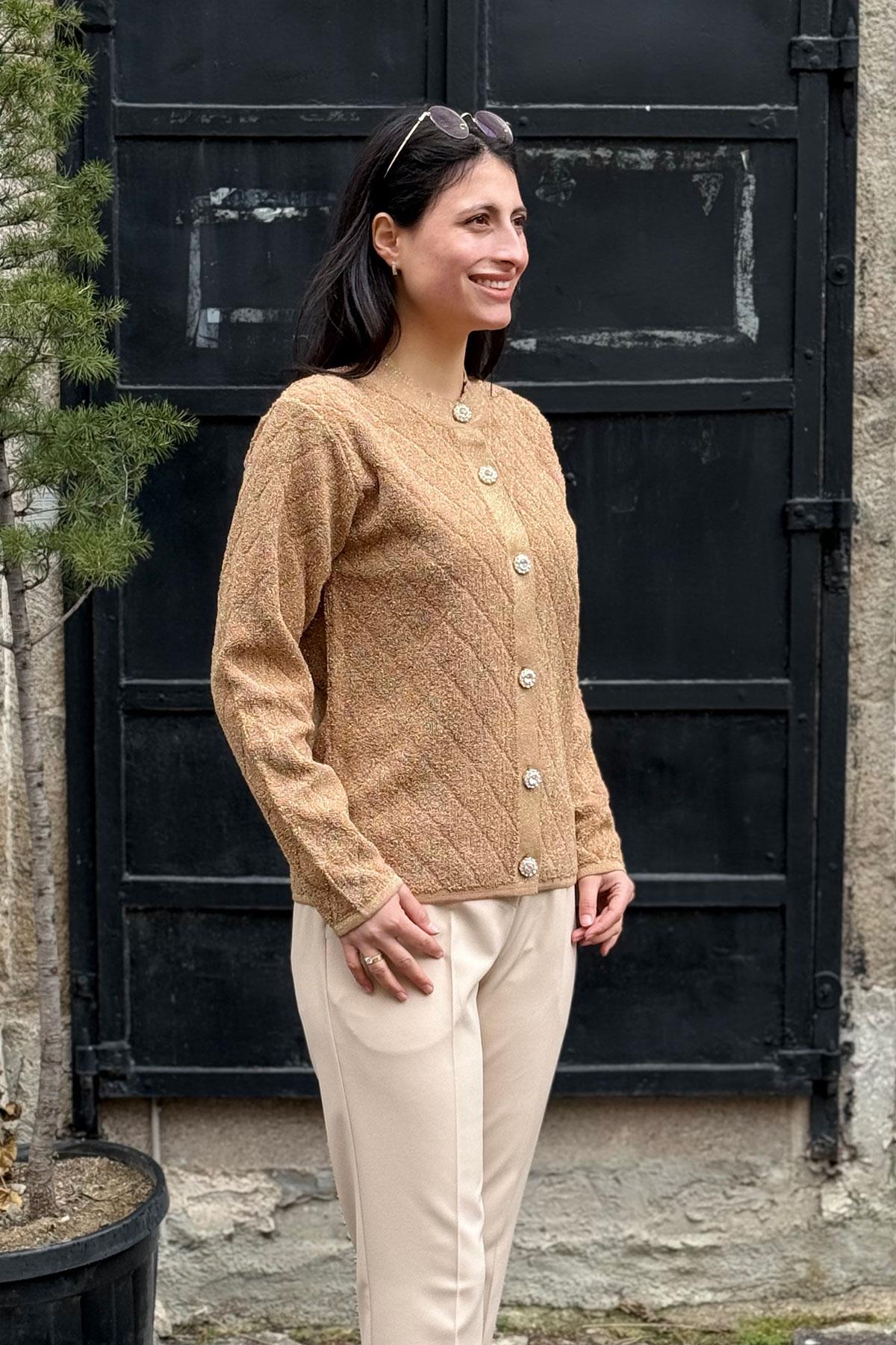 Taşlı Düğmeli Simli Kadın Hırka - CAMEL