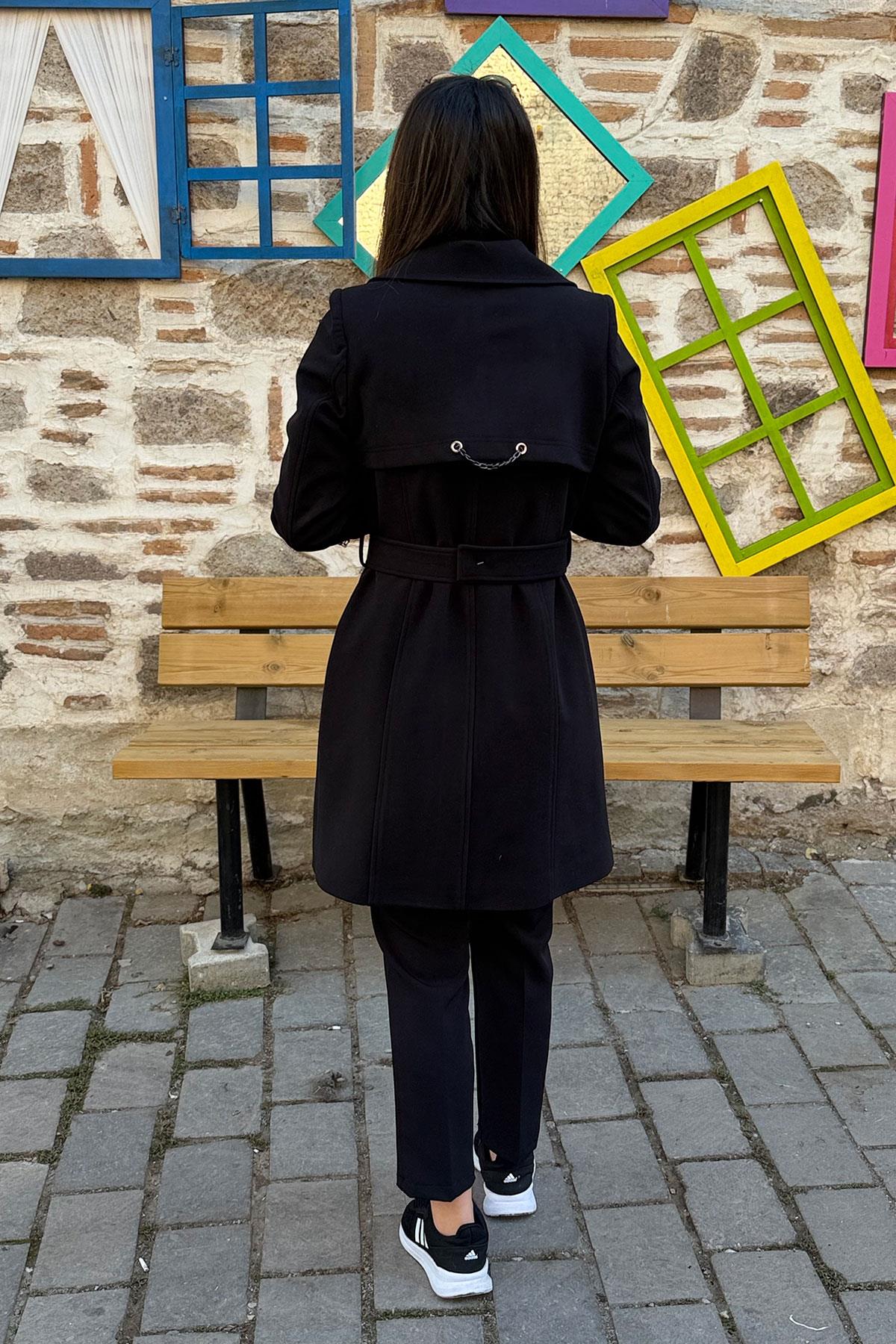 Zincir Detaylı Kaşe Kaban - SİYAH