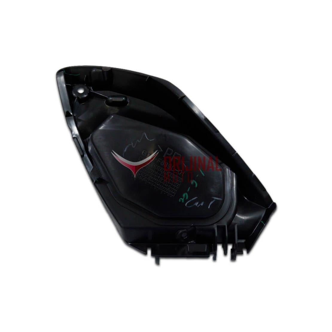 YAMAHA XMAX 2018 SOL İÇ KUTU / SOL ÇEKMECE ARA PANEL