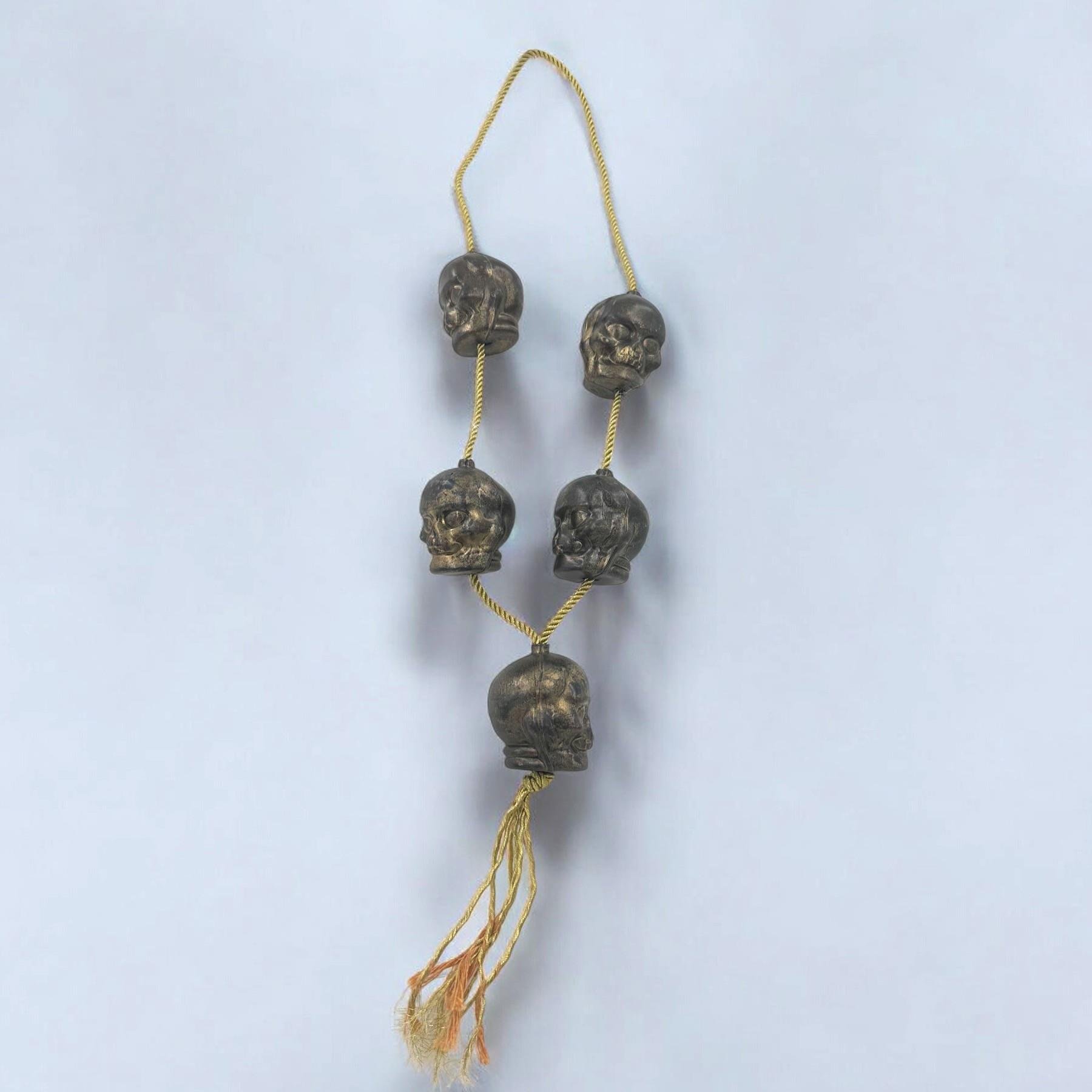 Kurukafa Kolye Atın Aksesuar Setleri KostümPartim® Kurukafa Kolye Altın - Şık ve Dikkat Çekici Aksesuar!