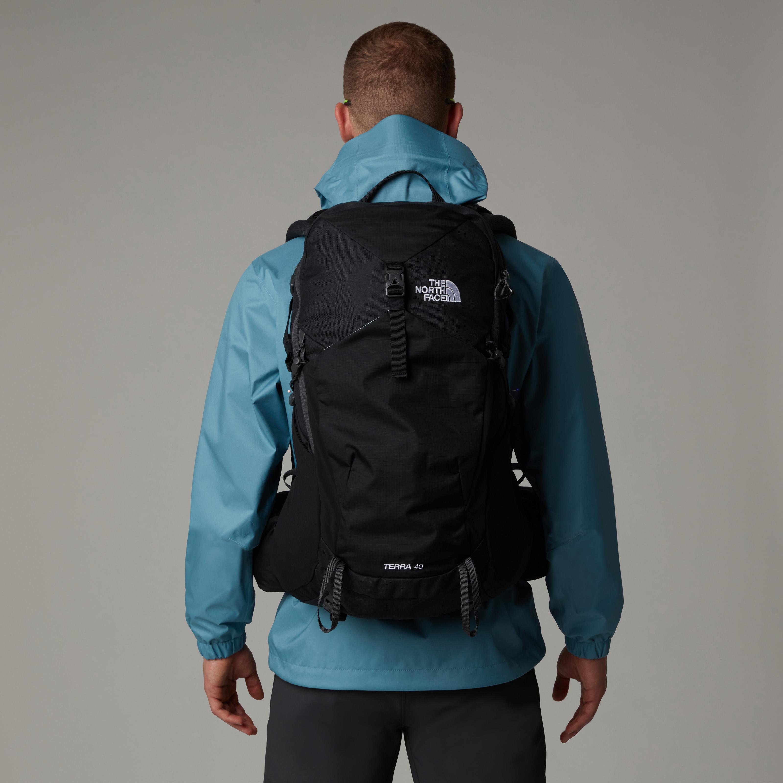 The North Face Terra 40L Doğa Yürüyüş Çantası Siyah L/XL